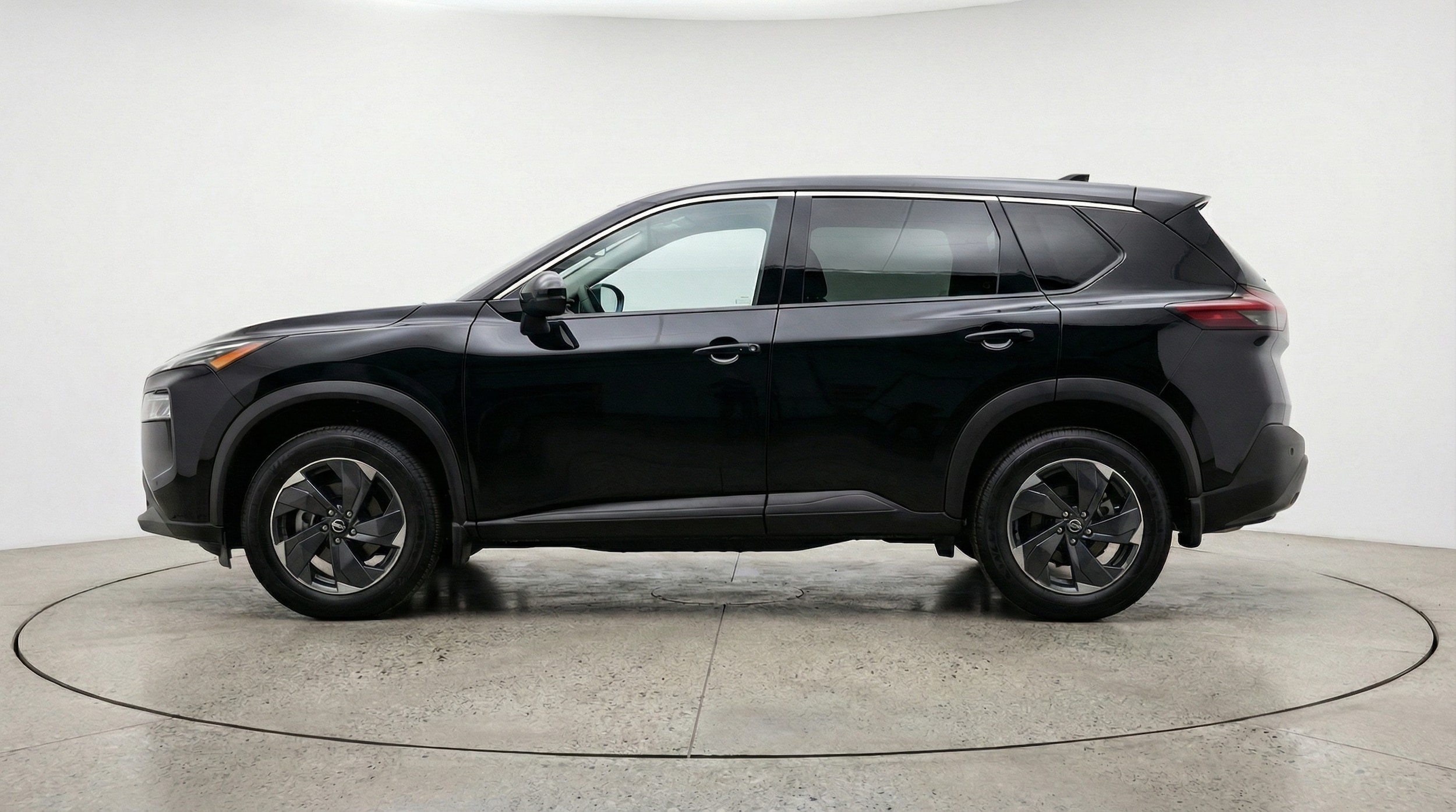 Thumbnail: 2025 Nissan Rogue - 4