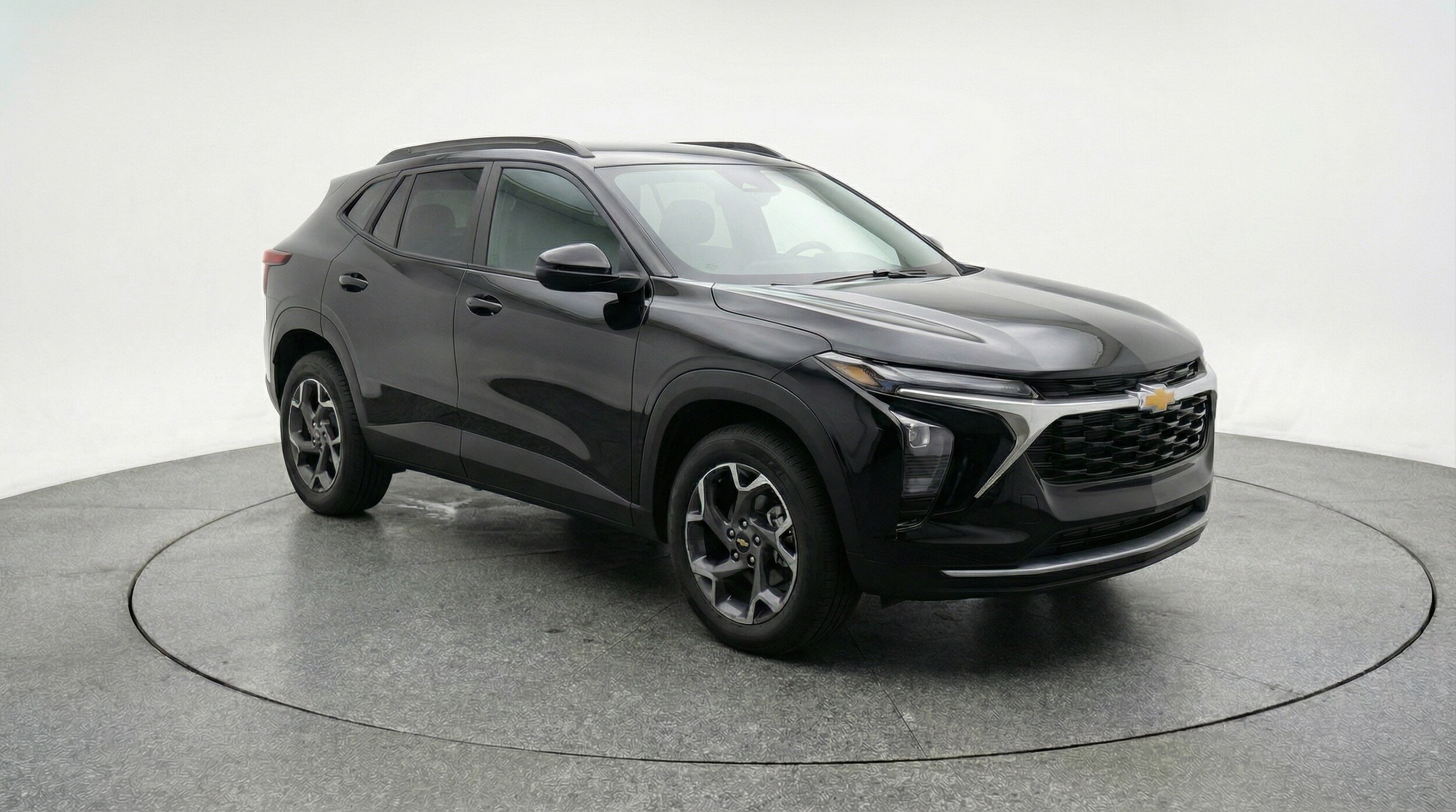 Thumbnail: 2025 Chevrolet Trax - 1