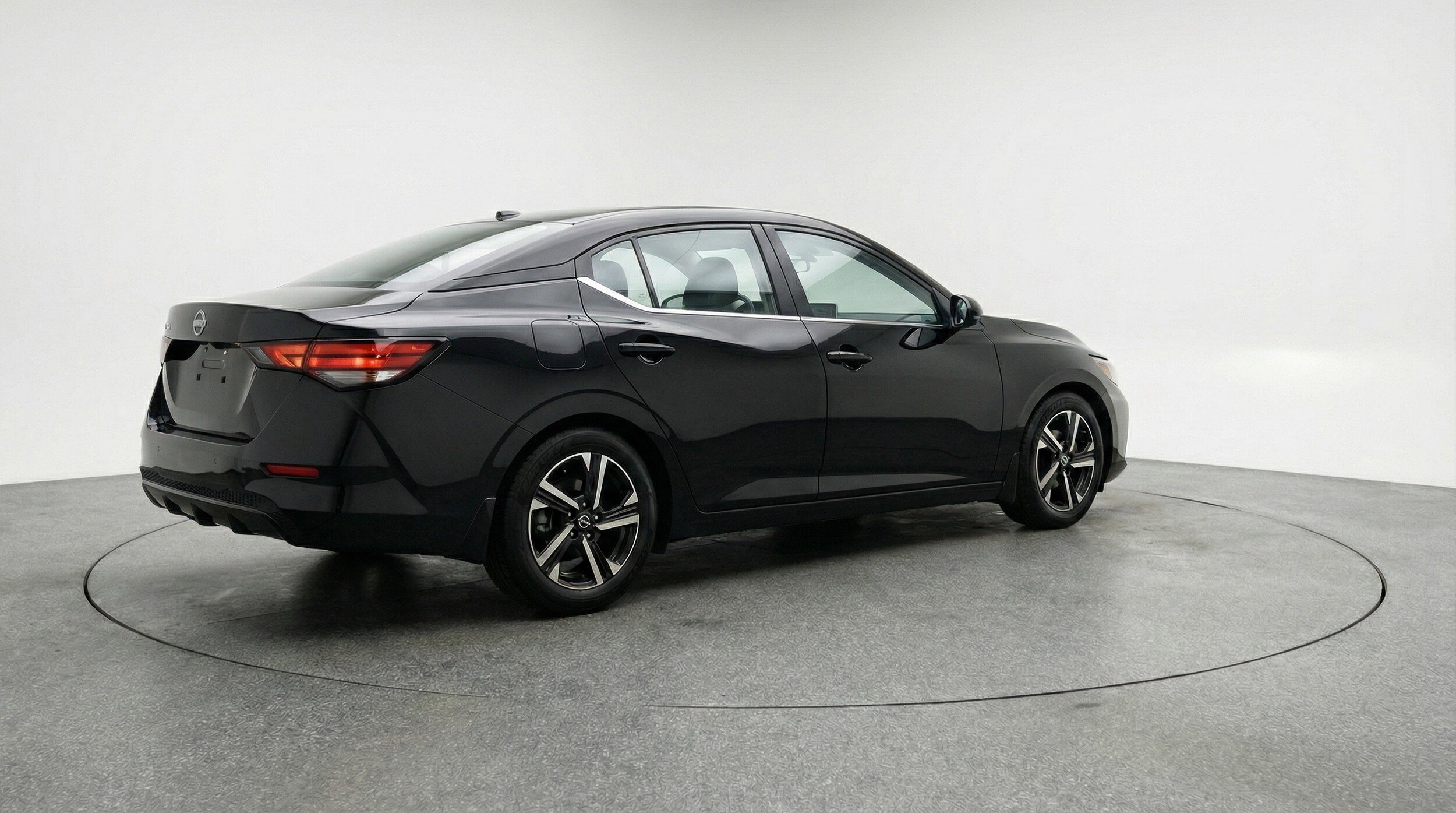 Thumbnail: 2025 Nissan Sentra - 9