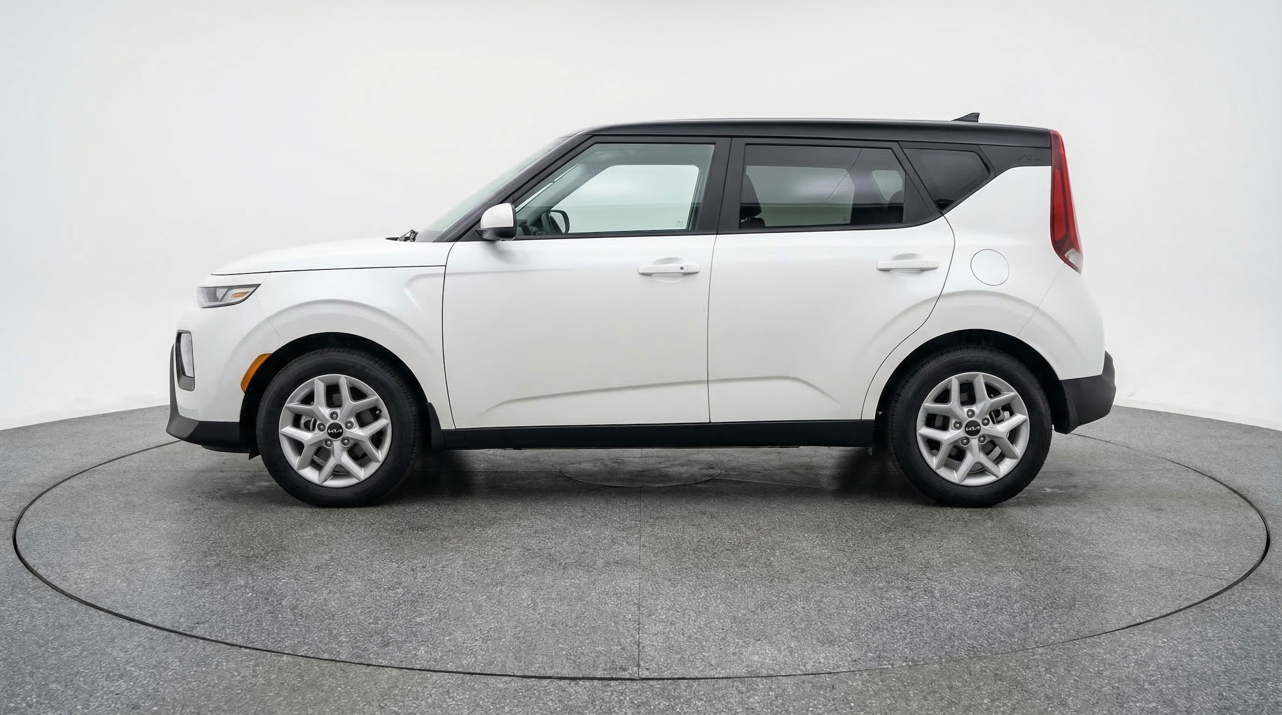 Thumbnail: 2025 Kia Soul - 4