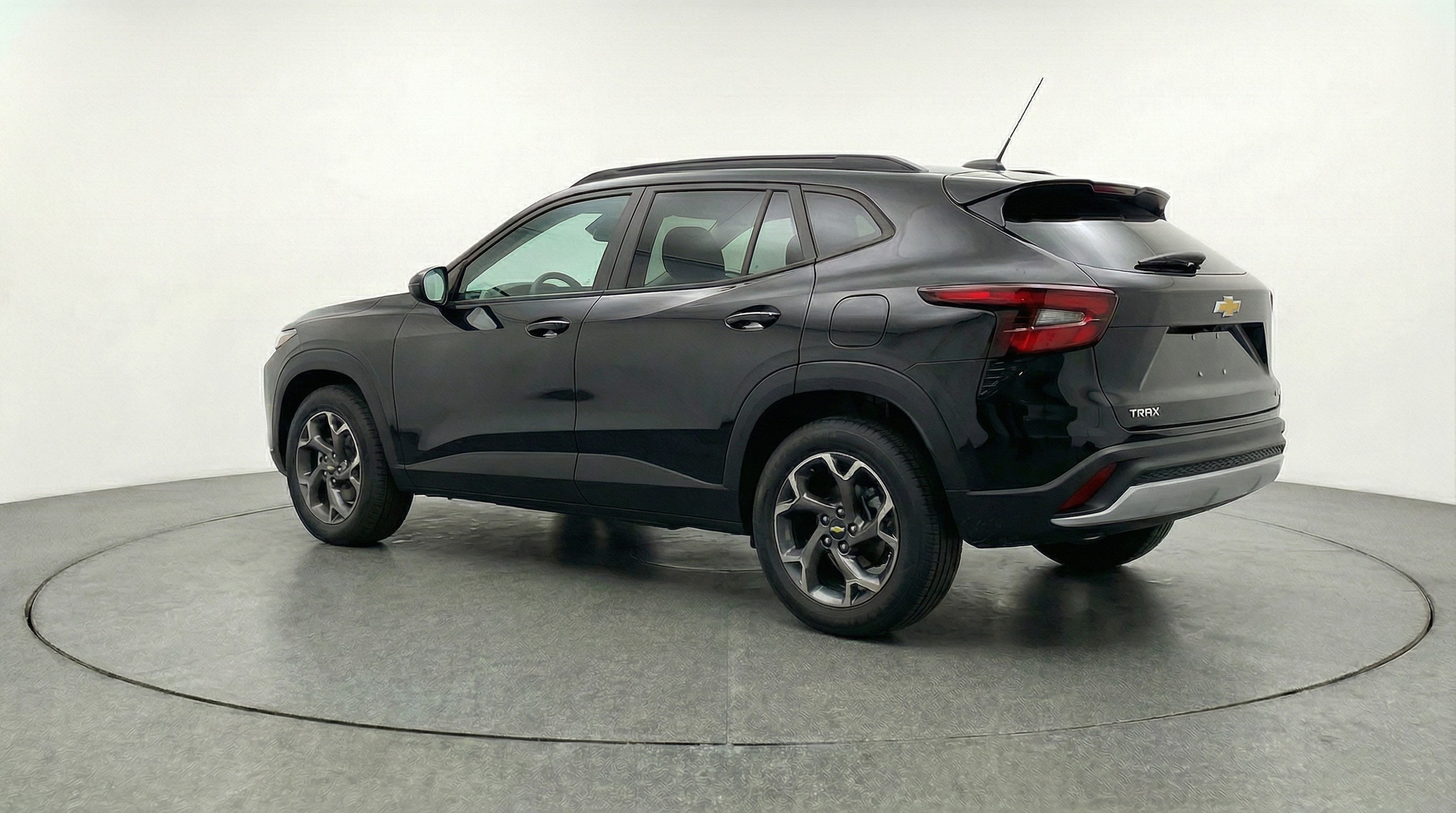 Thumbnail: 2025 Chevrolet Trax - 5