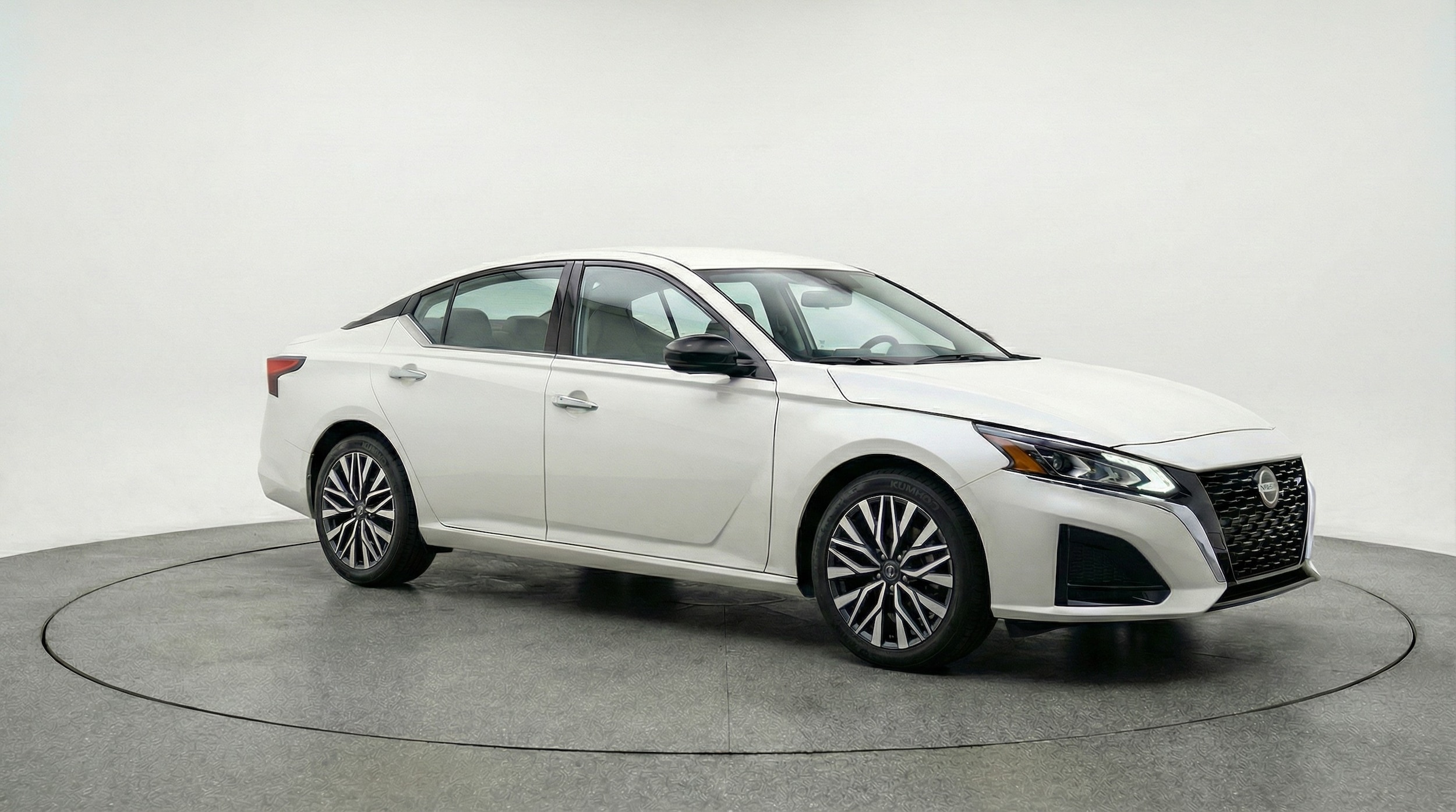 Thumbnail: 2025 Nissan Altima - 1