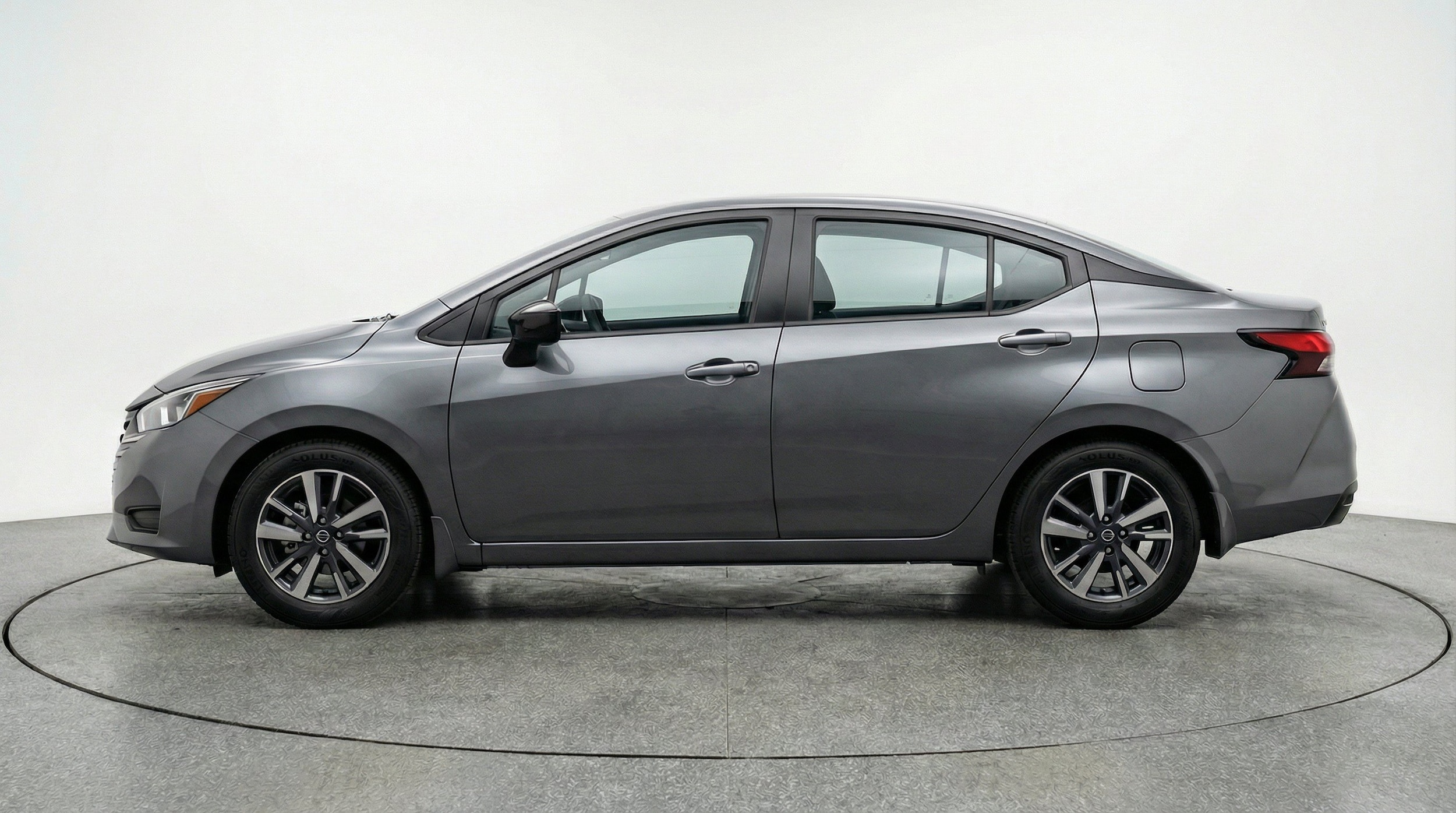 Thumbnail: 2025 Nissan Versa - 5
