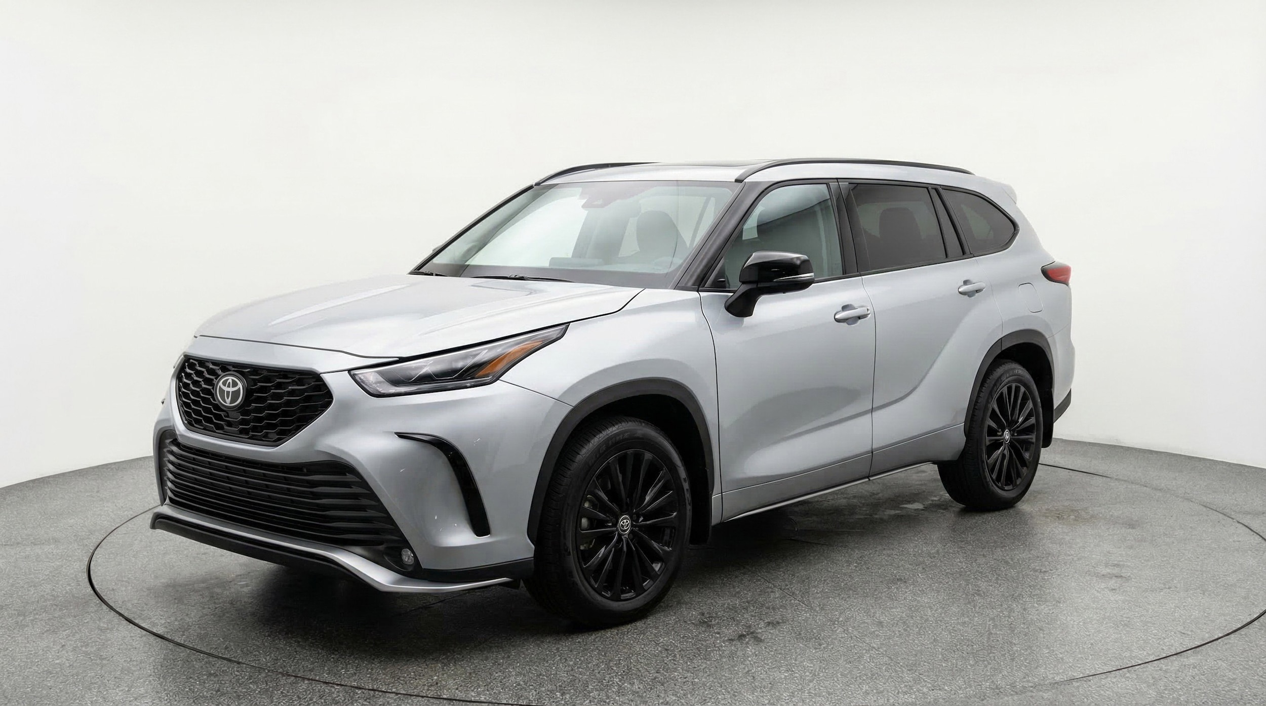 Thumbnail: 2025 Toyota Highlander - 3