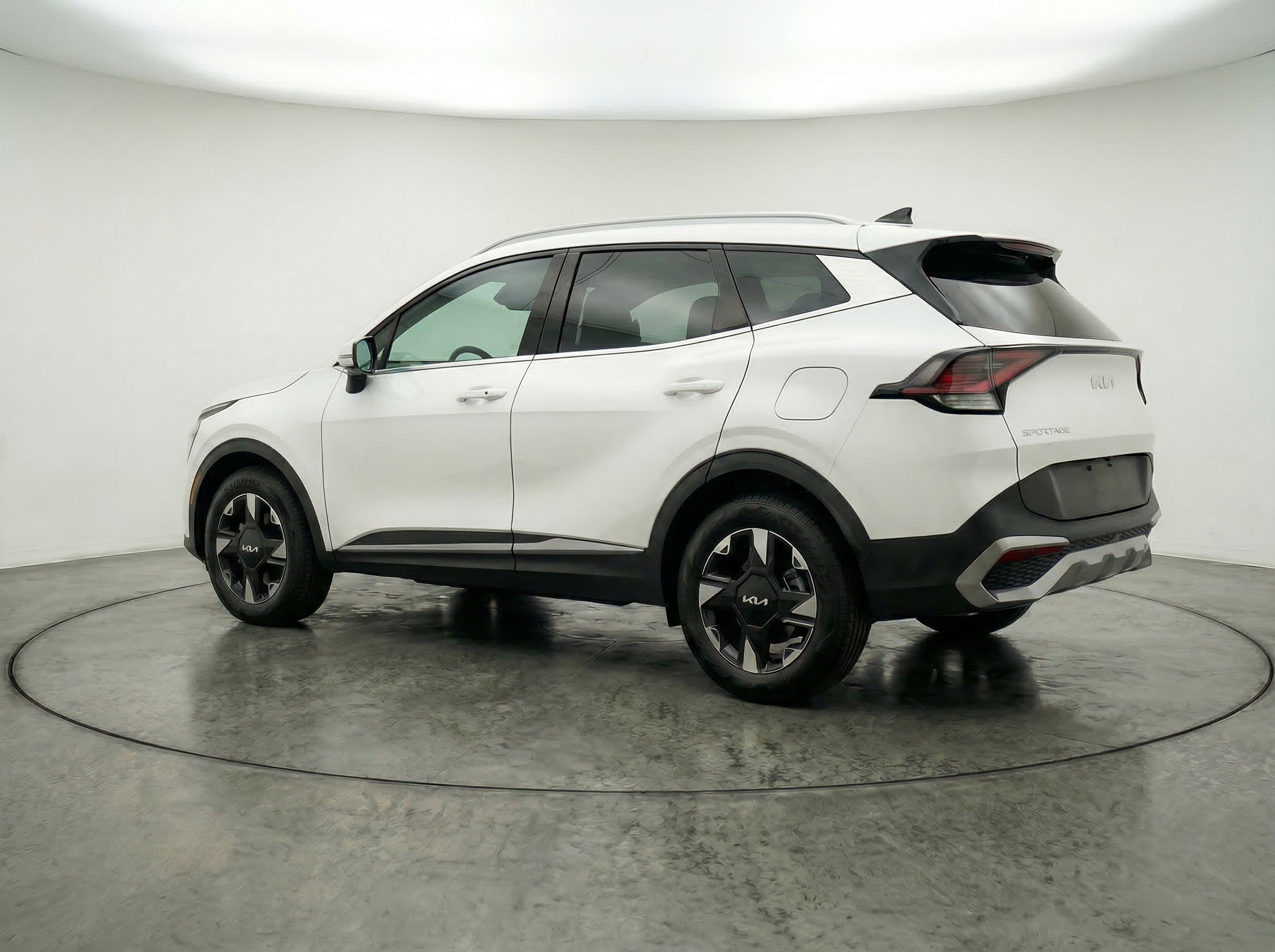 Thumbnail: 2026 Kia Sportage - 6