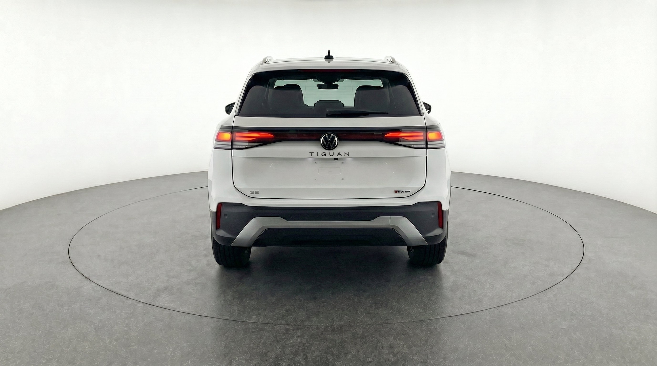 Thumbnail: 2026 Volkswagen Tiguan - 7