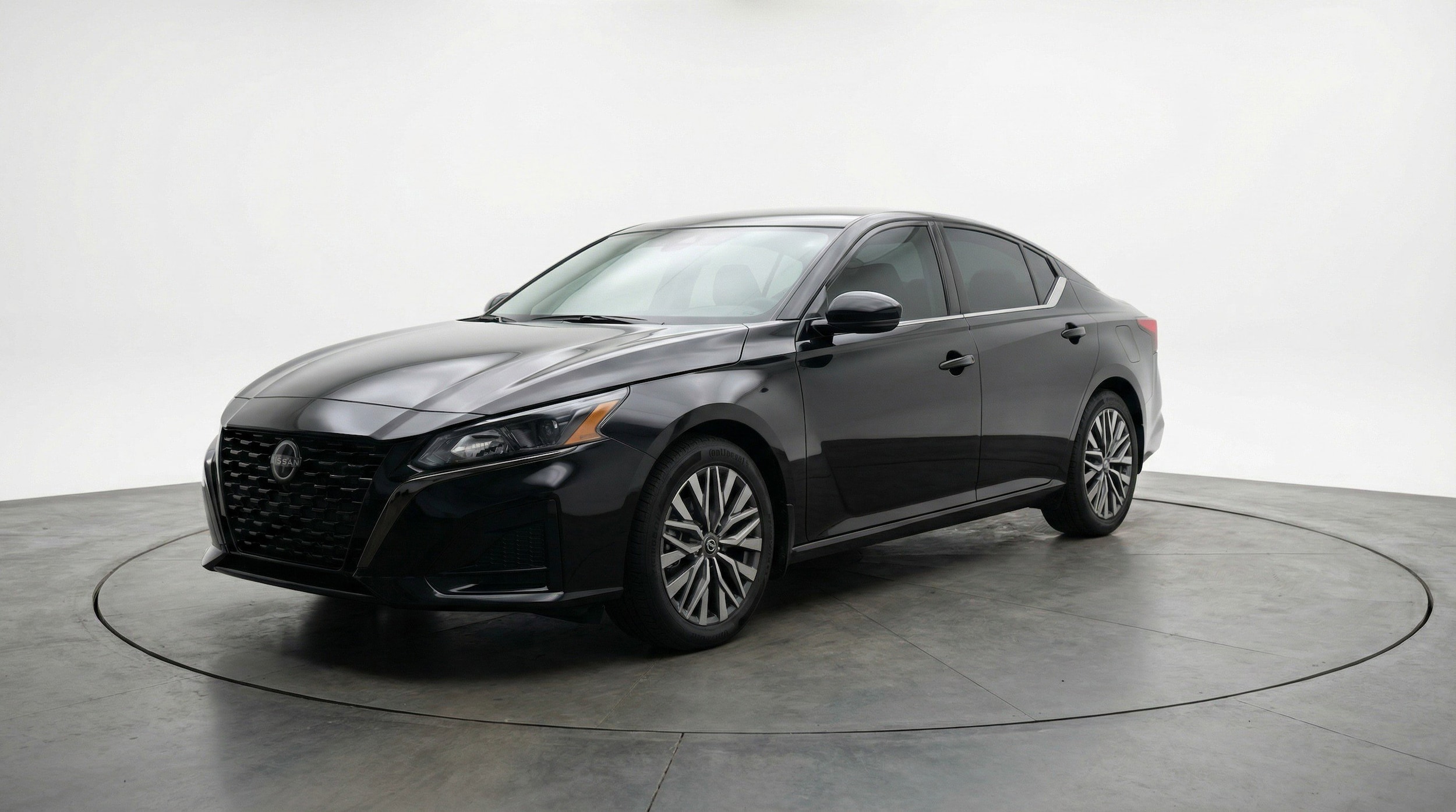 Thumbnail: 2025 Nissan Altima - 3