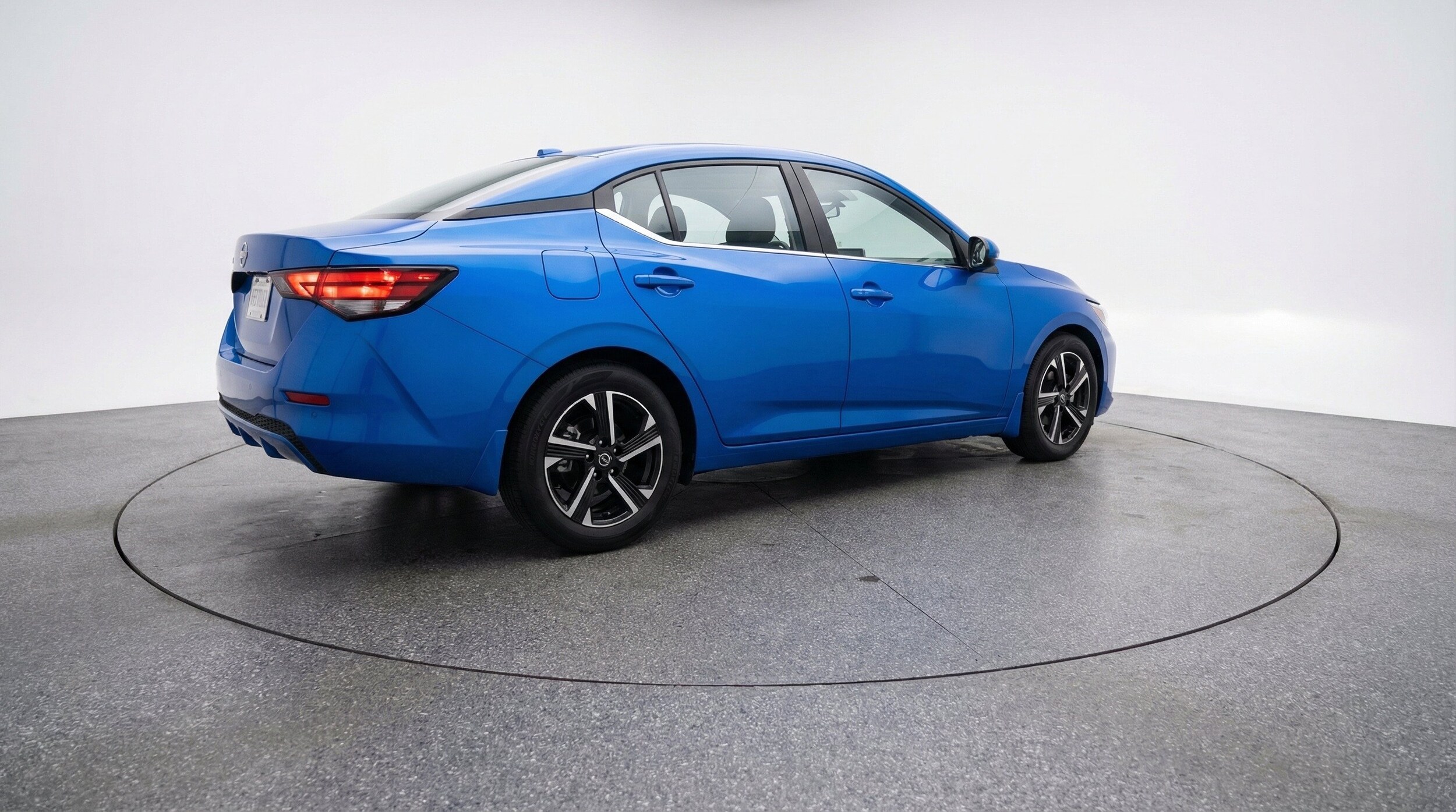 Thumbnail: 2025 Nissan Sentra - 9