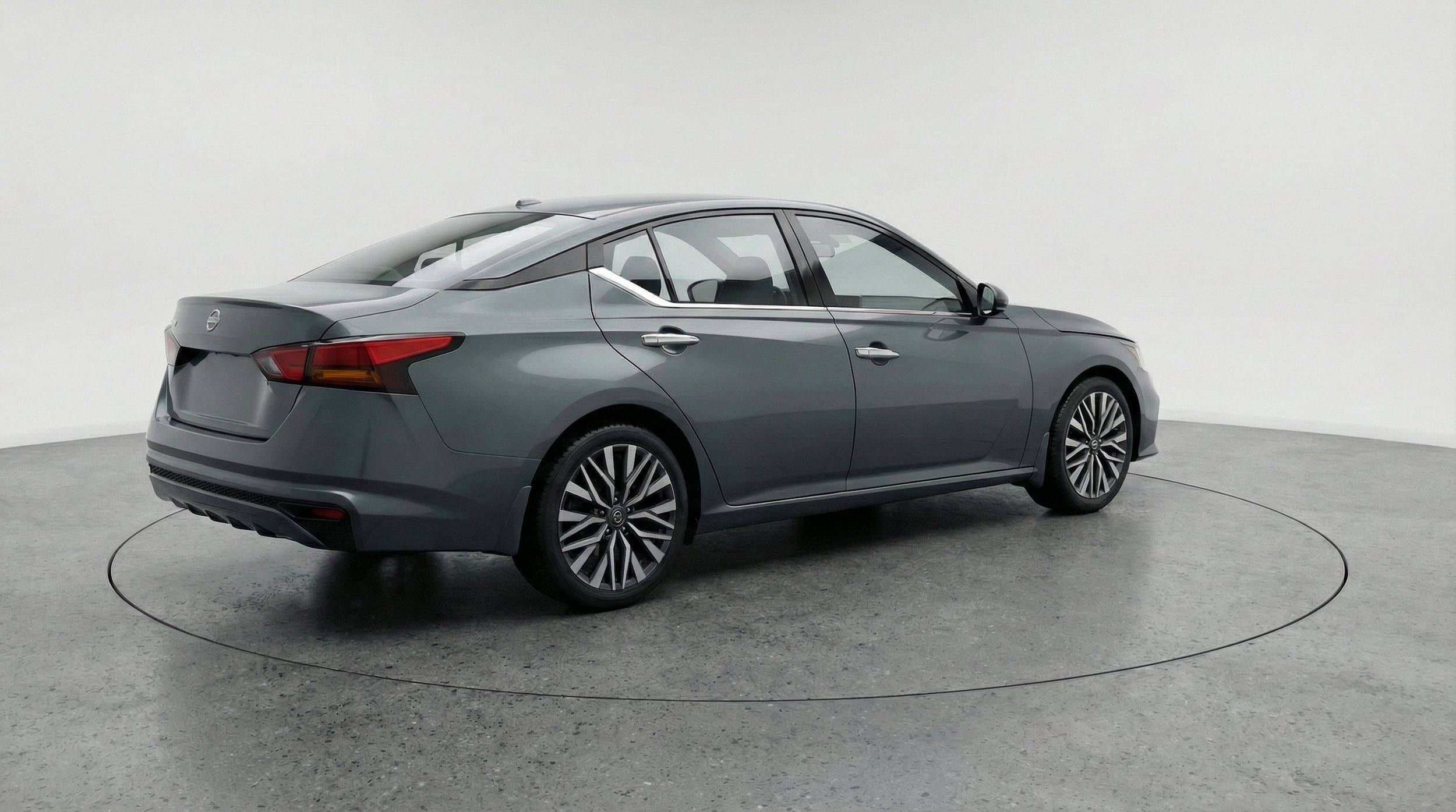 Thumbnail: 2025 Nissan Altima - 9
