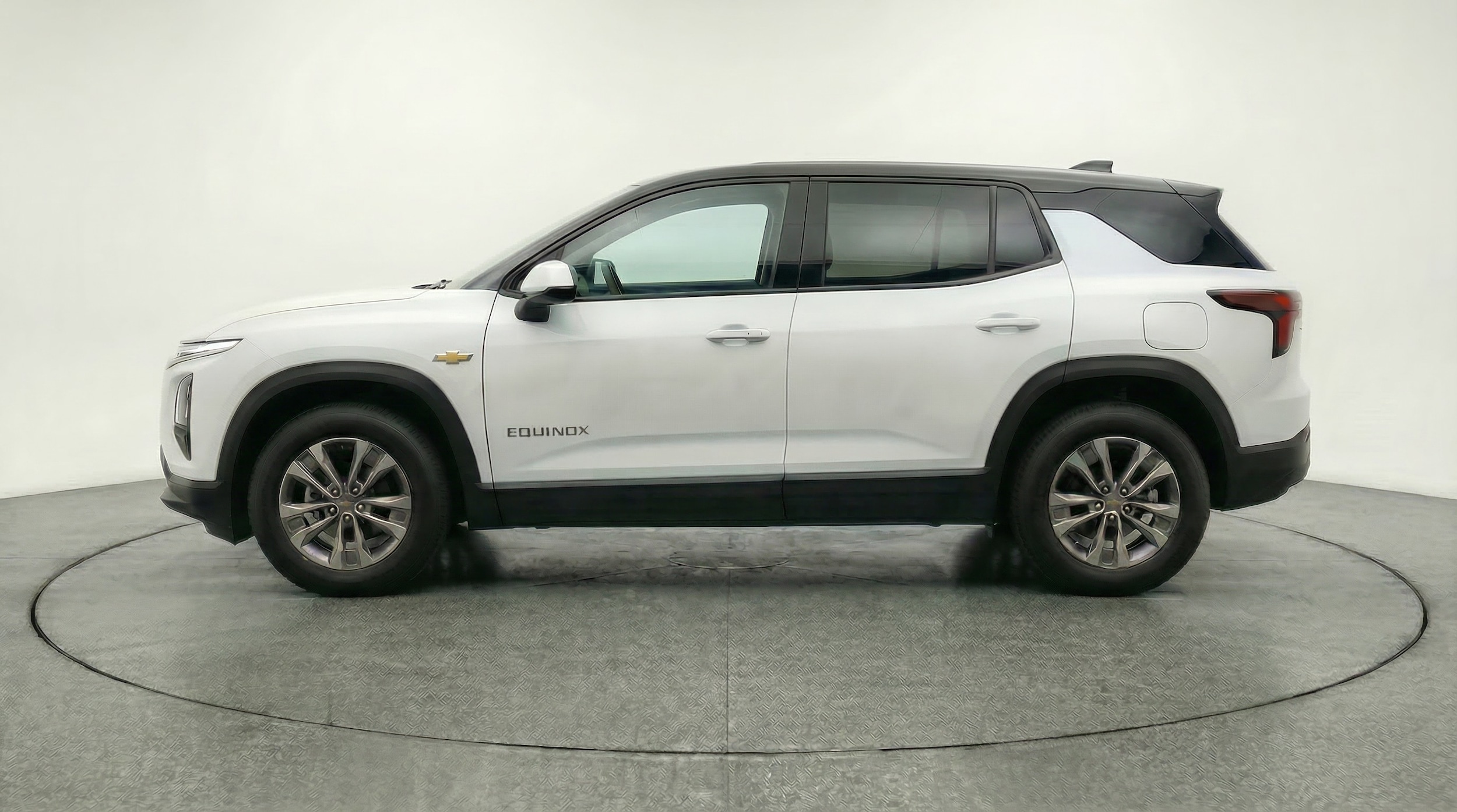 Thumbnail: 2025 Chevrolet Equinox - 4