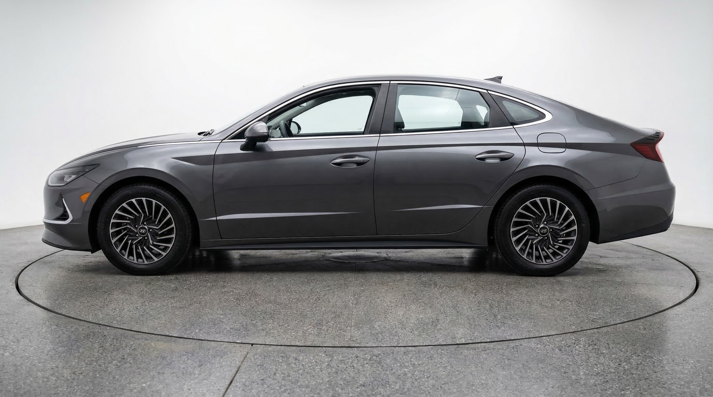 Thumbnail: 2025 Hyundai Sonata - 4