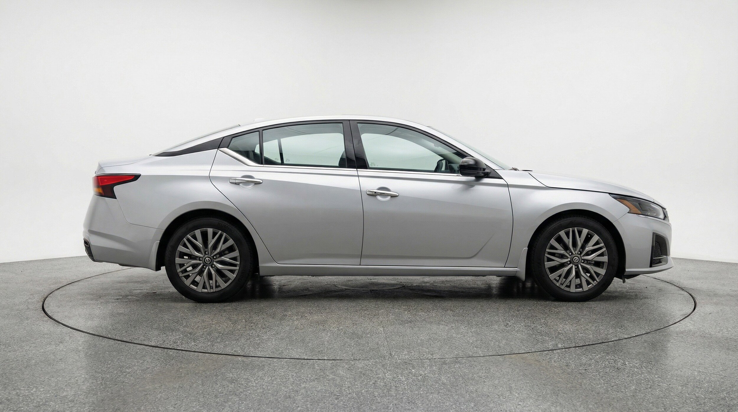 Thumbnail: 2025 Nissan Altima - 11