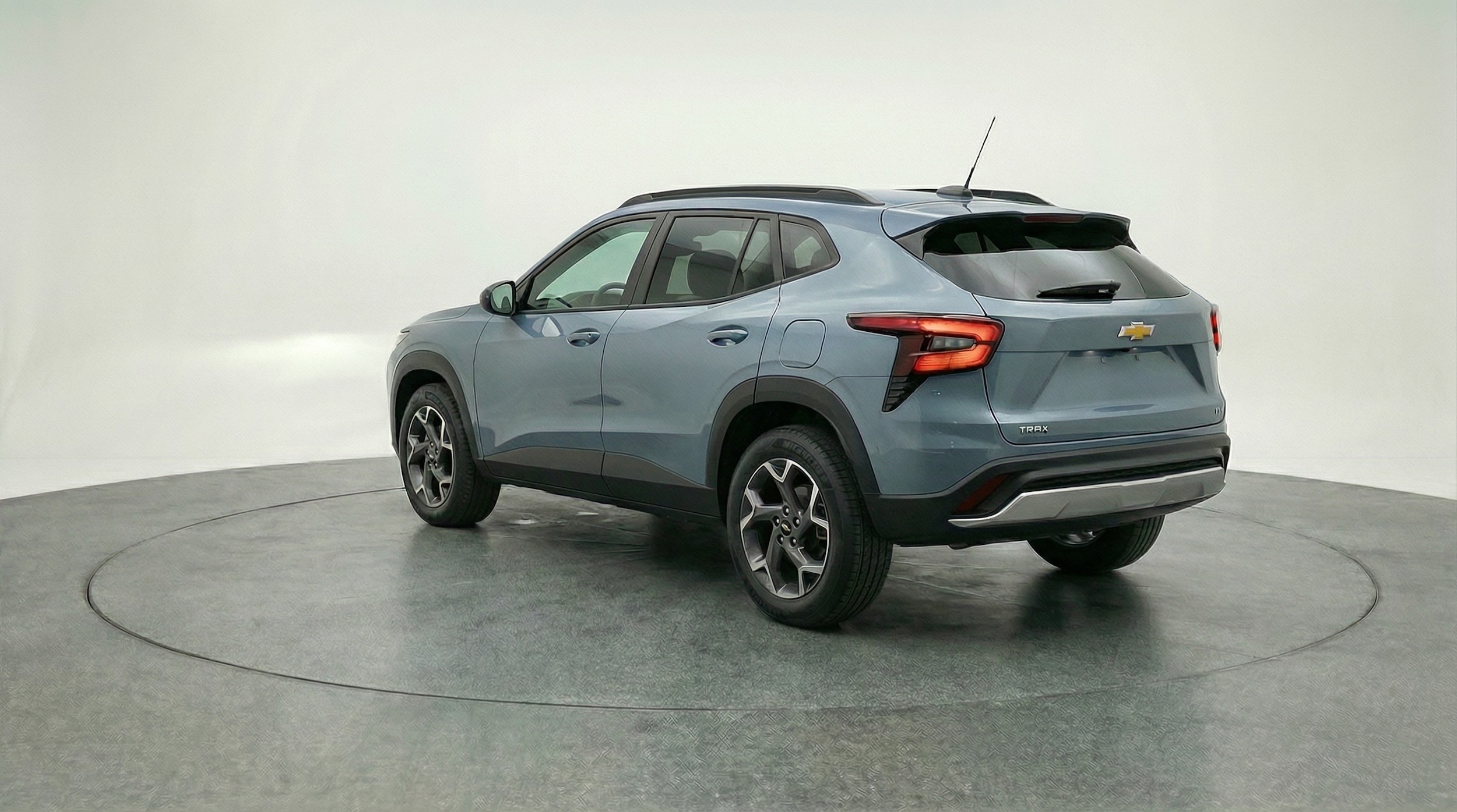 Thumbnail: 2025 Chevrolet Trax - 5