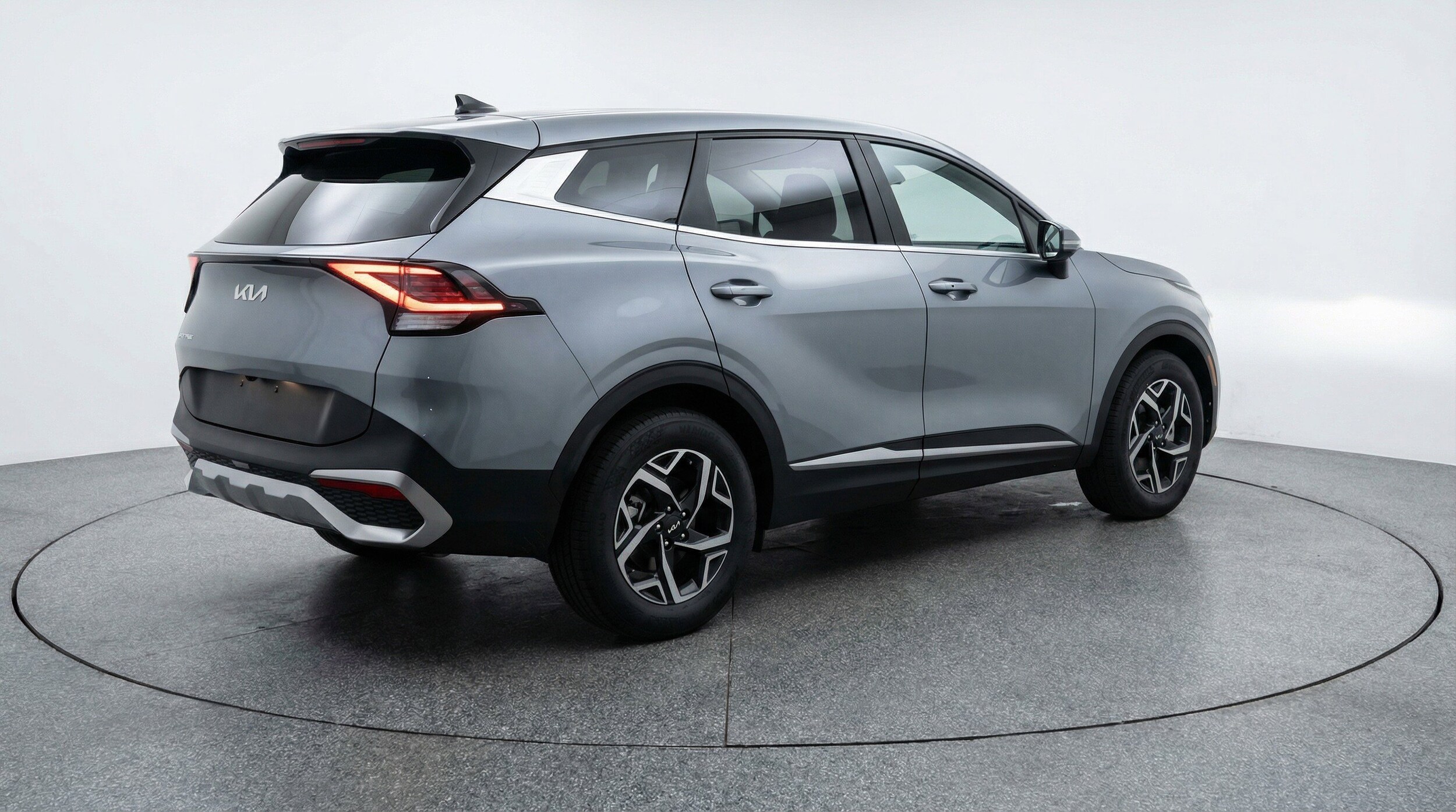 Thumbnail: 2025 Kia Sportage - 9