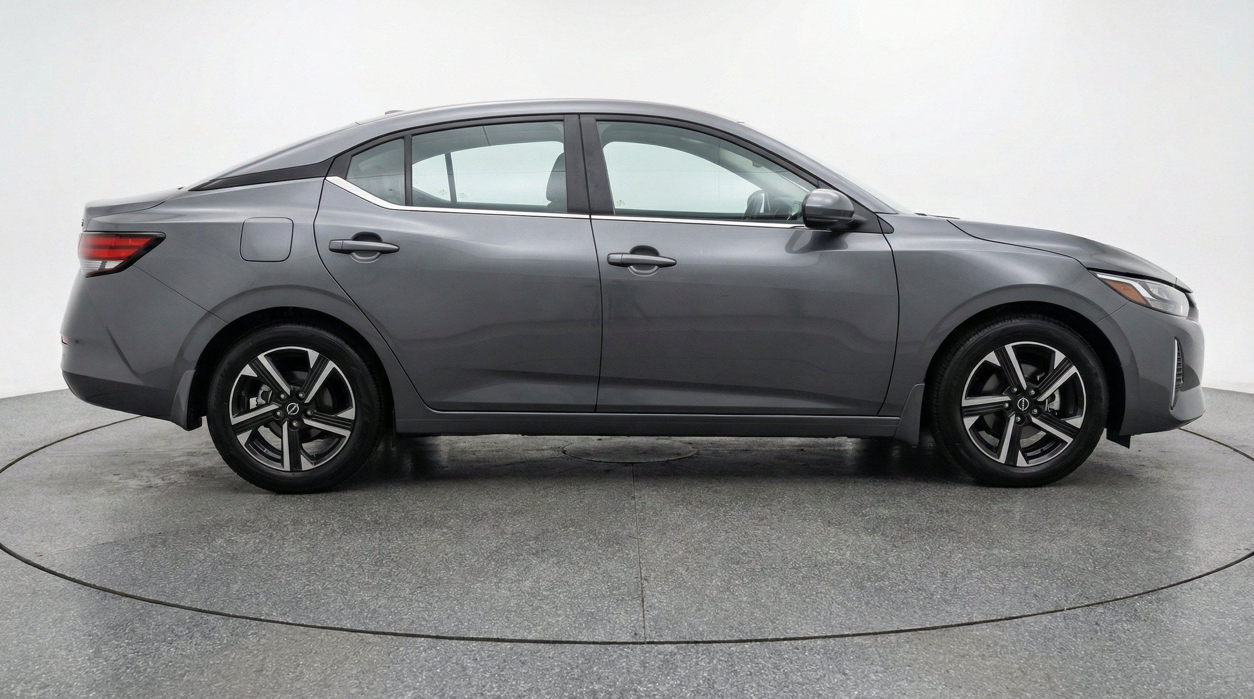 Thumbnail: 2025 Nissan Sentra - 11