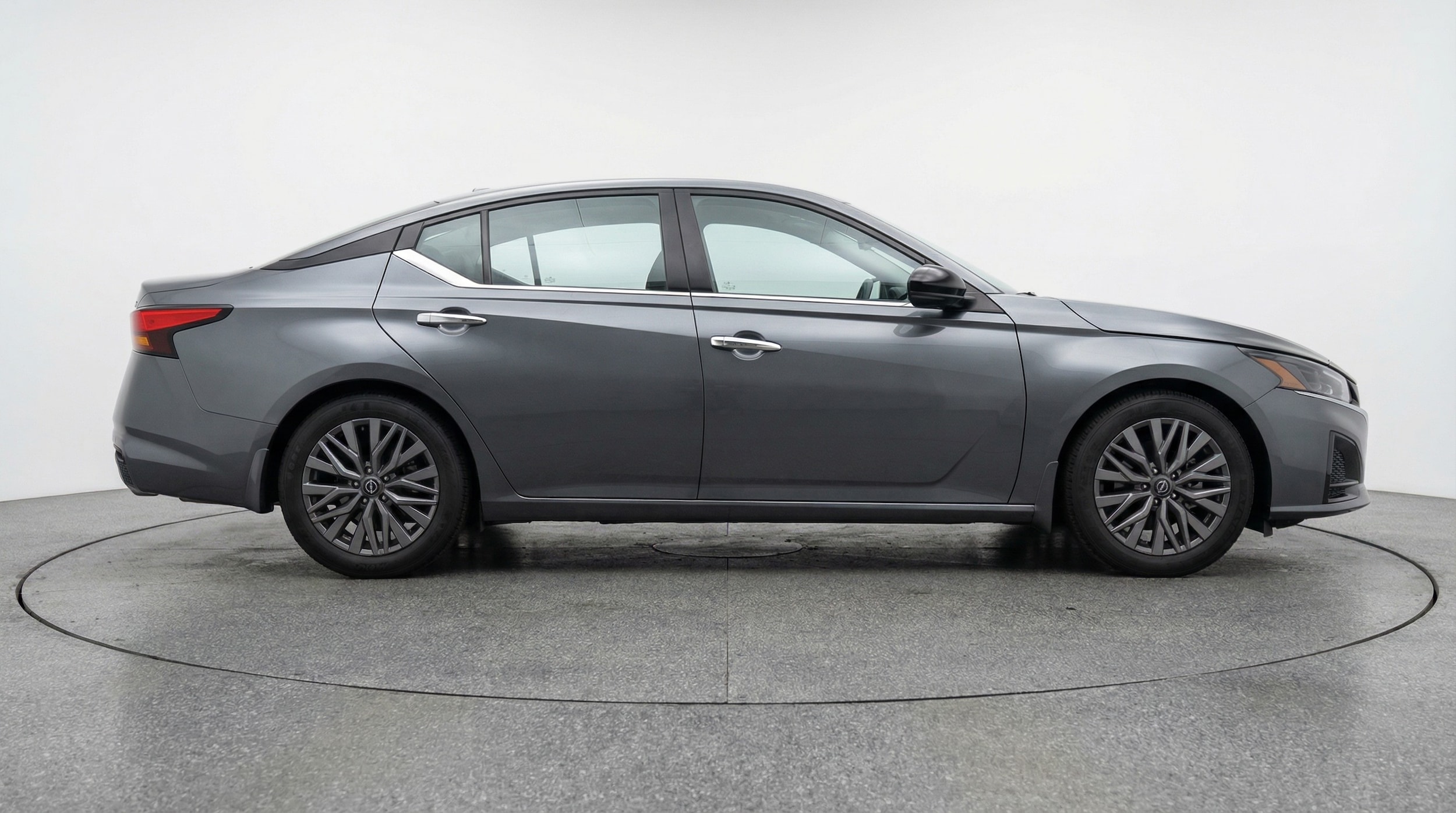 Thumbnail: 2025 Nissan Altima - 8