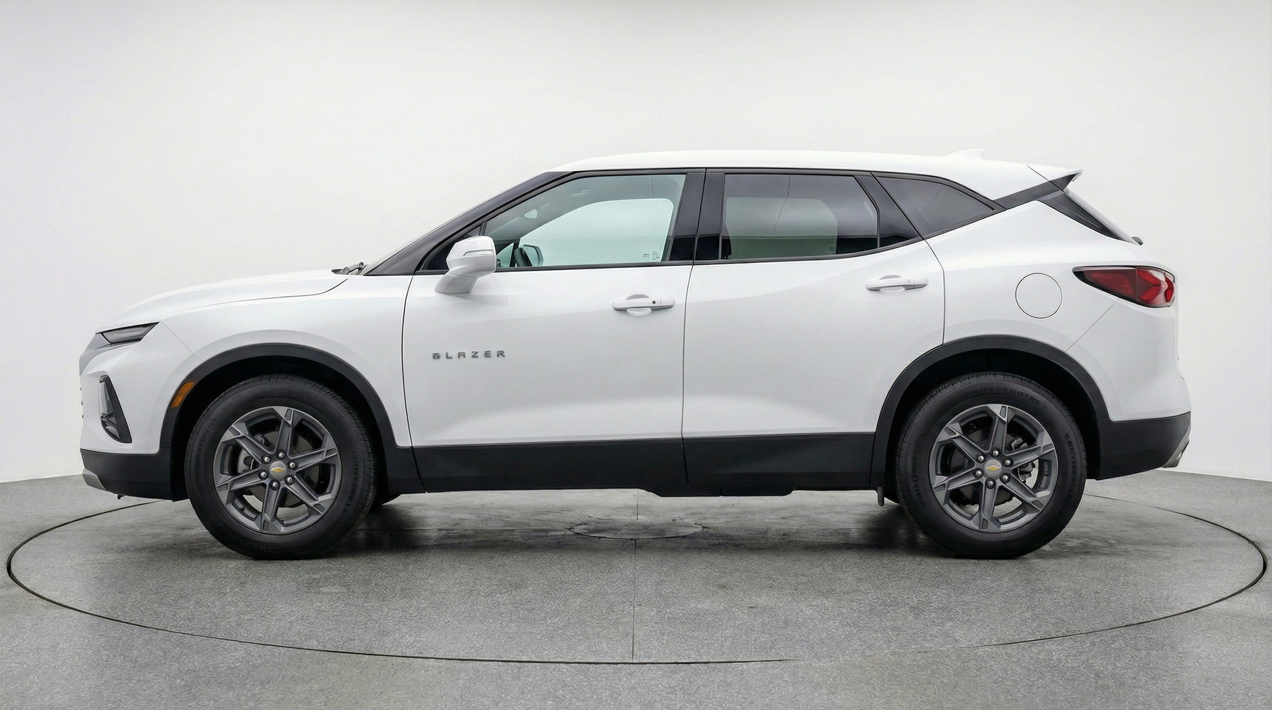 Thumbnail: 2025 Chevrolet Blazer - 5