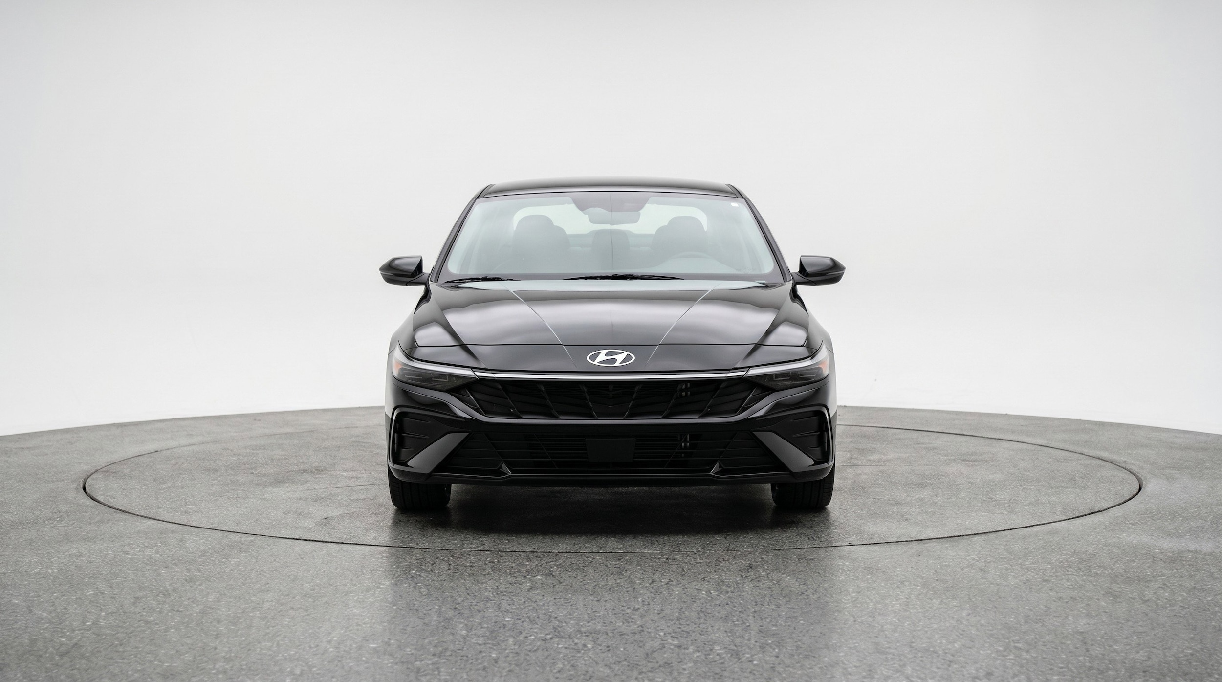 Thumbnail: 2025 Hyundai Elantra - 2