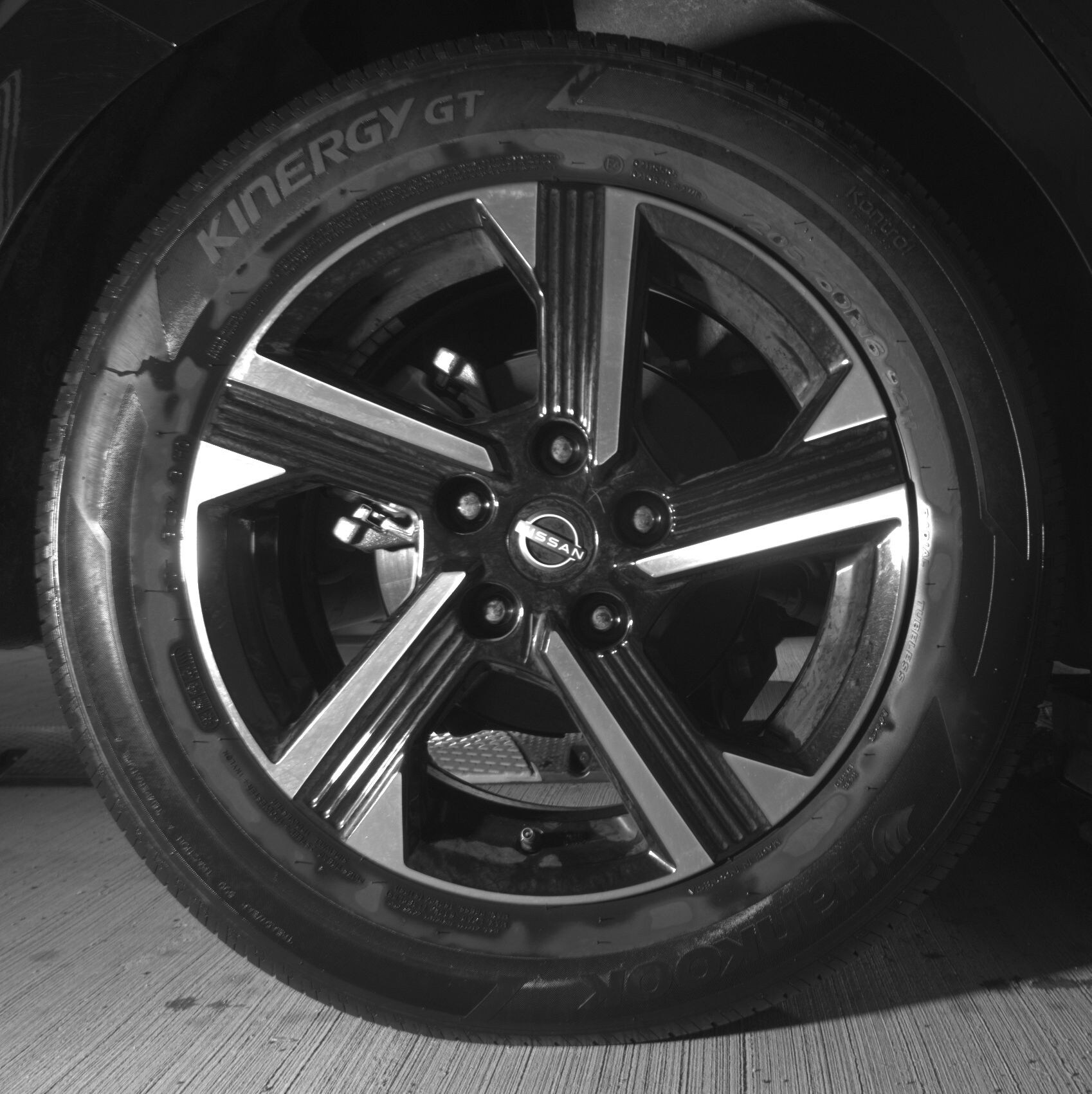 Thumbnail: 2025 Nissan Sentra - 12