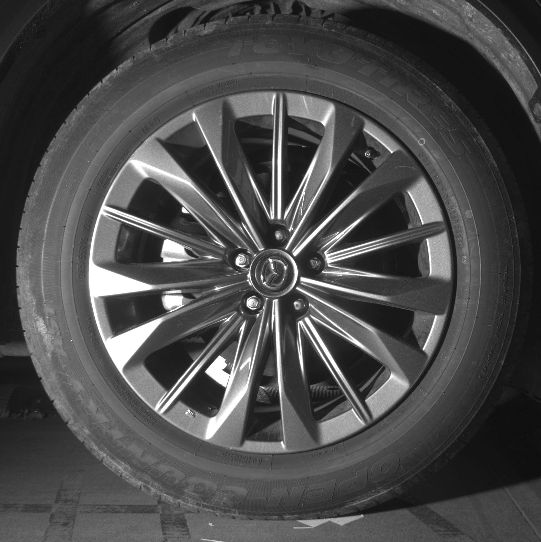 Thumbnail: 2025 Mazda CX-70 - 10