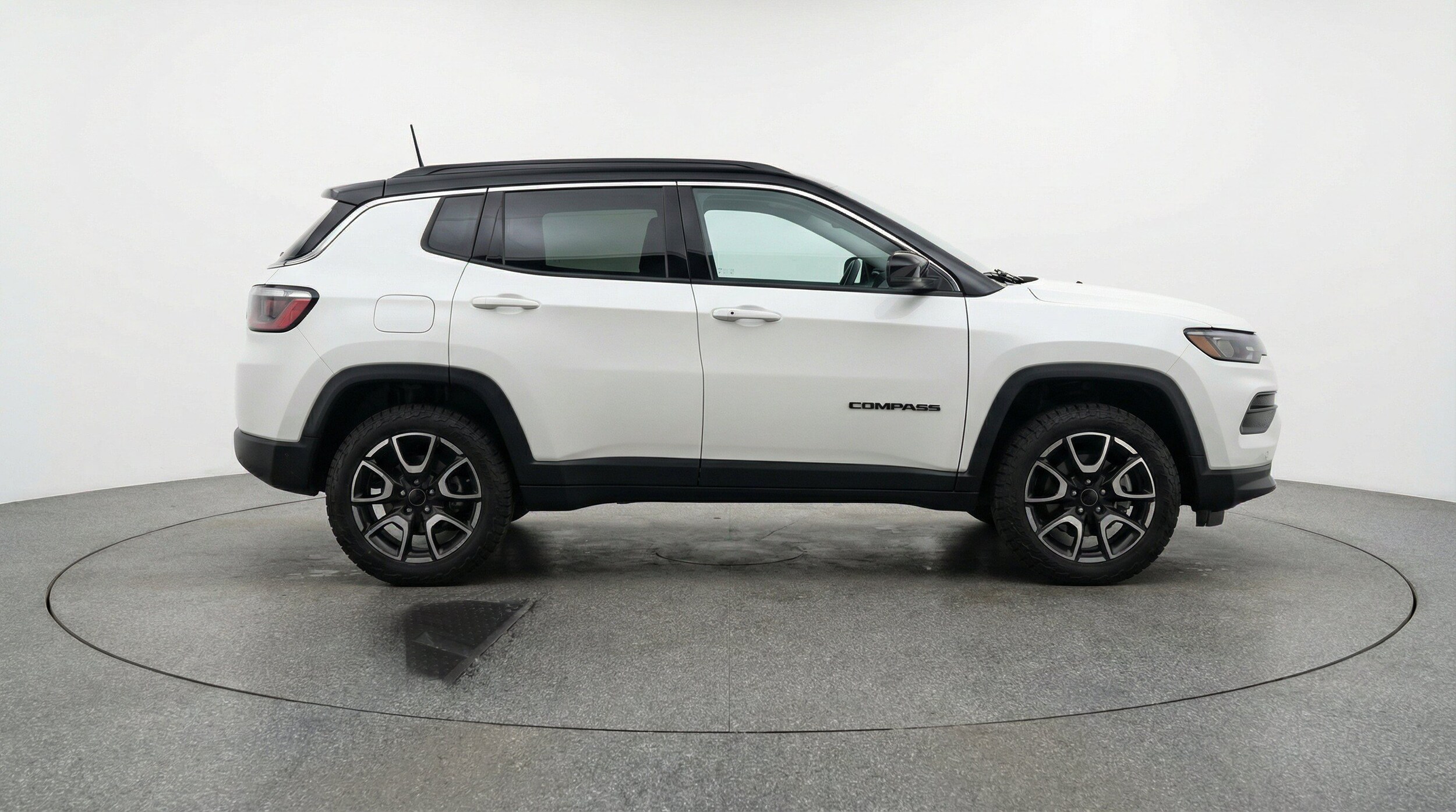 Thumbnail: 2025 Jeep Compass - 11