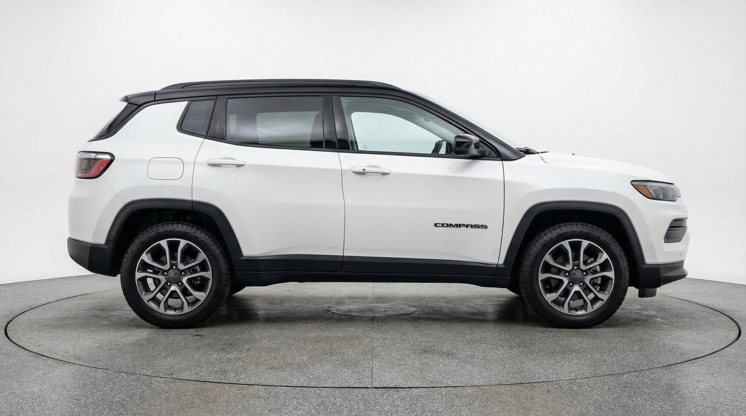 Thumbnail: 2025 Jeep Compass - 11