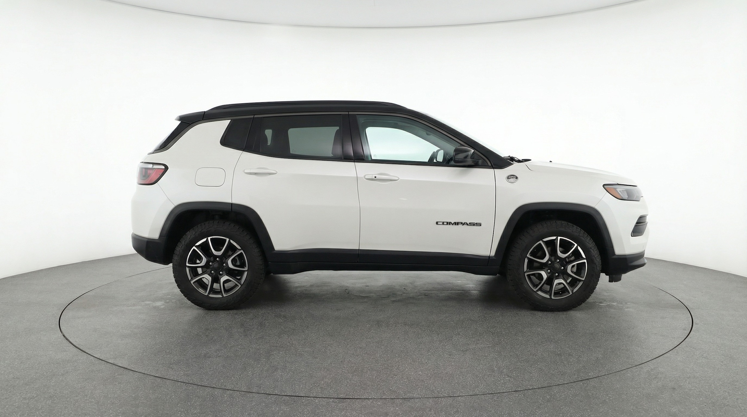 Thumbnail: 2025 Jeep Compass - 8