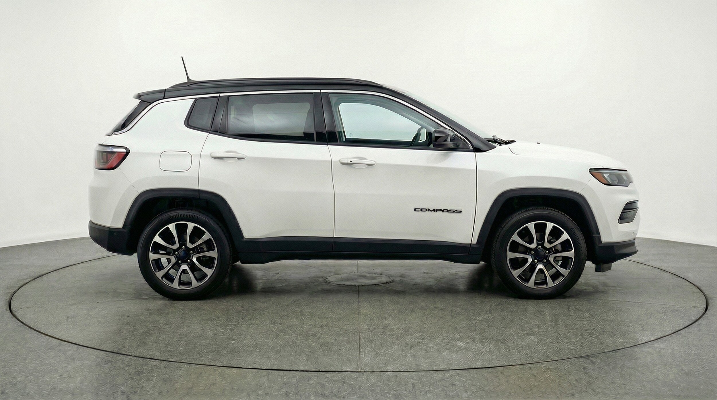 Thumbnail: 2025 Jeep Compass - 11