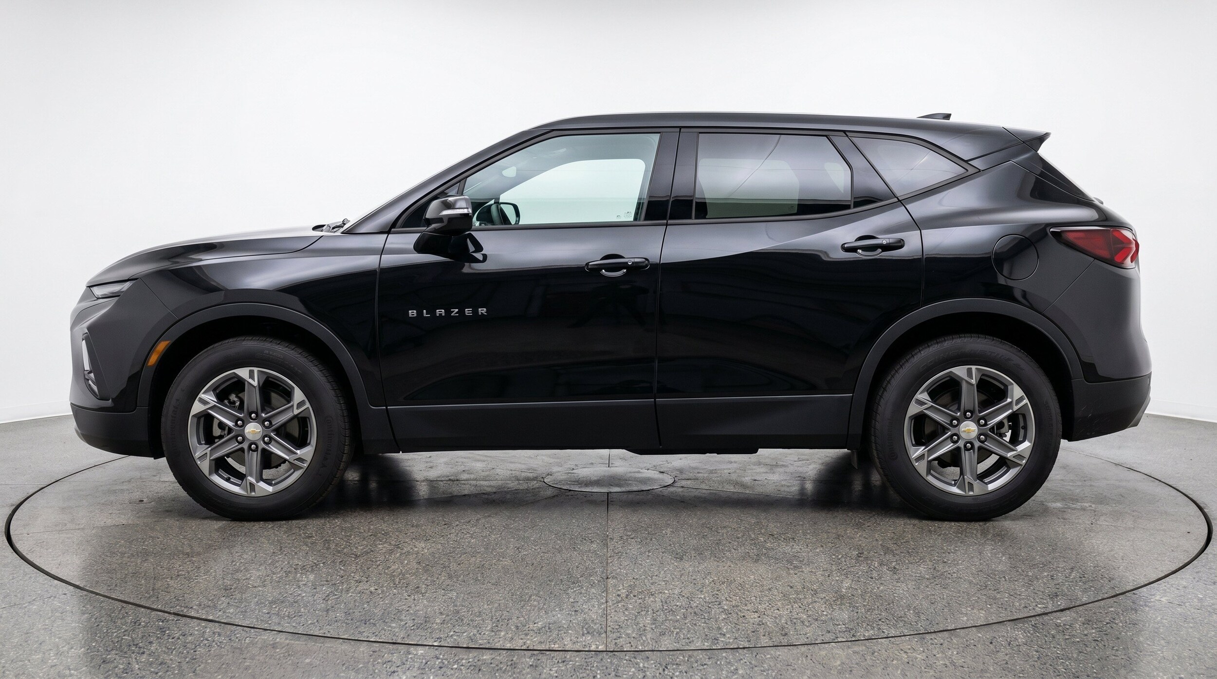 Thumbnail: 2025 Chevrolet Blazer - 5
