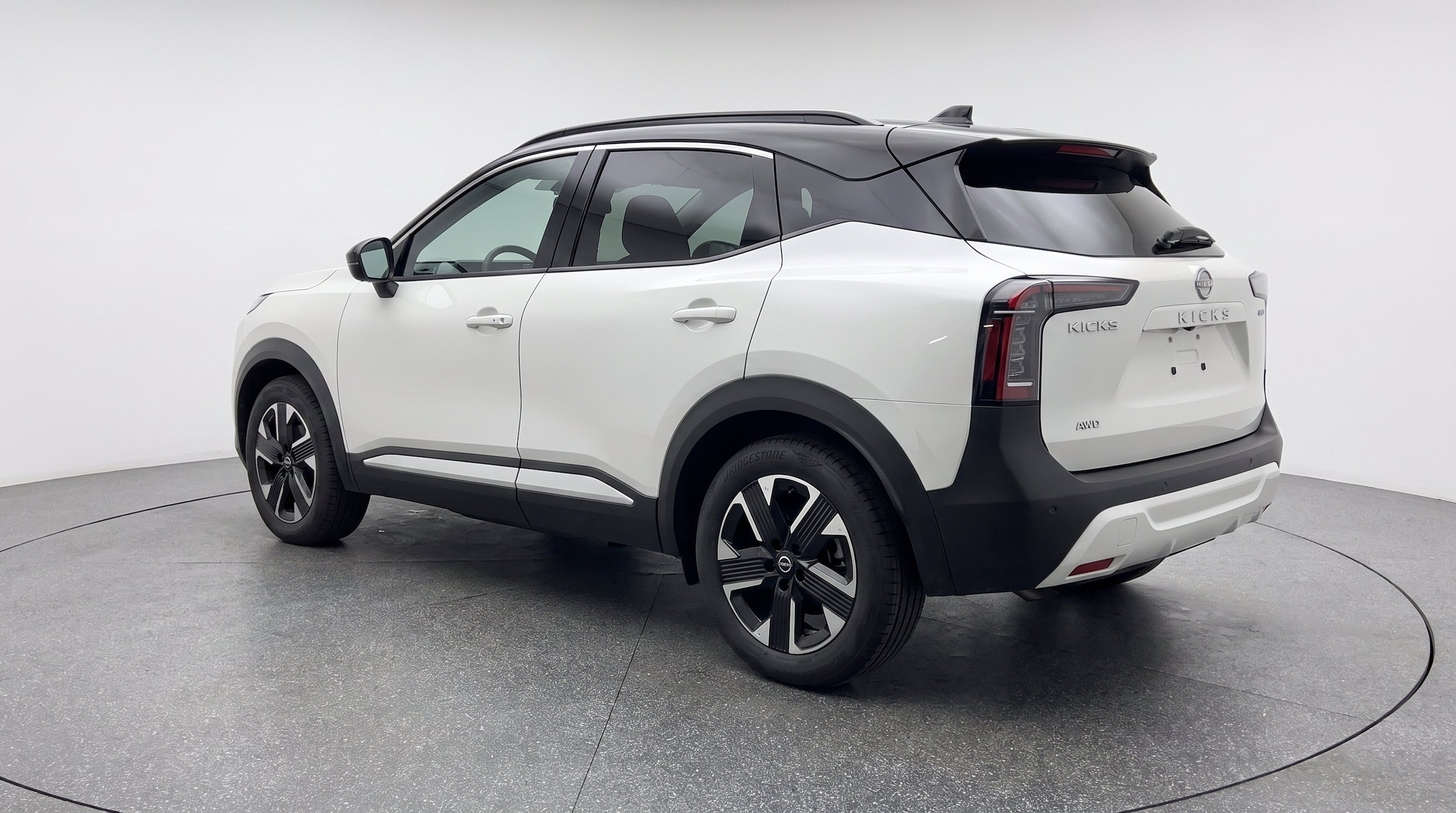 Thumbnail: 2026 Nissan Kicks - 6