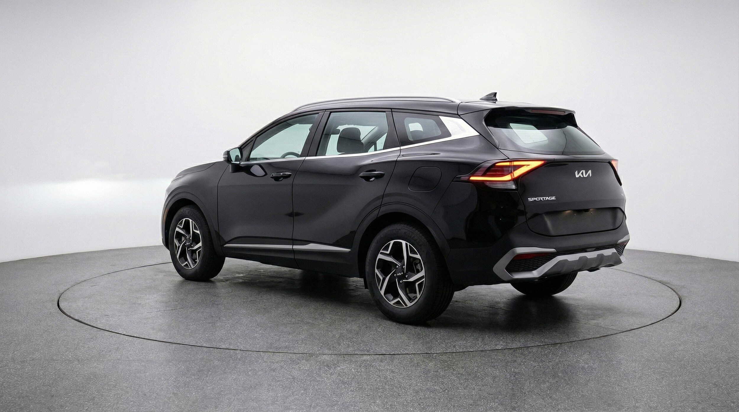 Thumbnail: 2025 Kia Sportage - 6