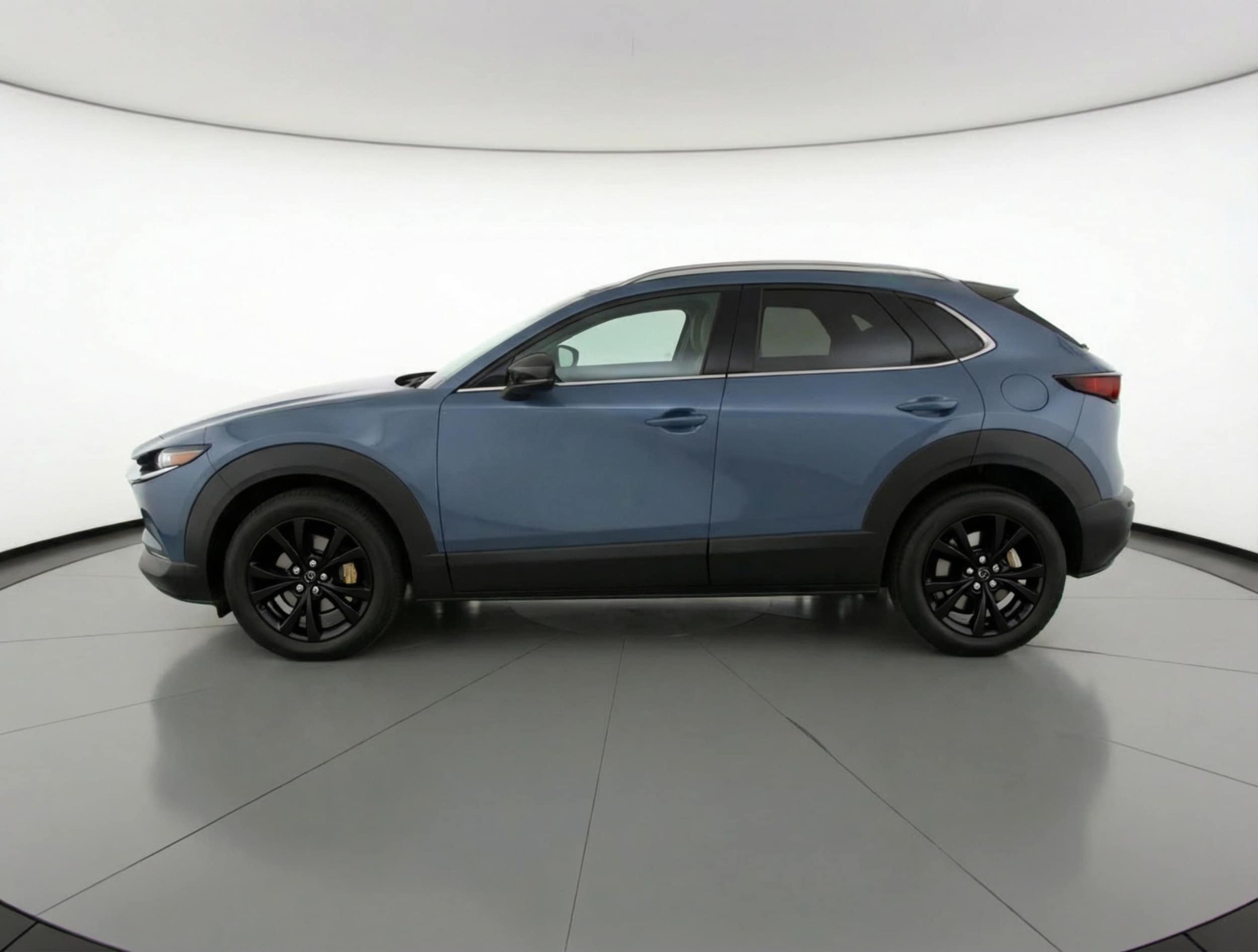 Thumbnail: 2025 Mazda CX-30 - 4