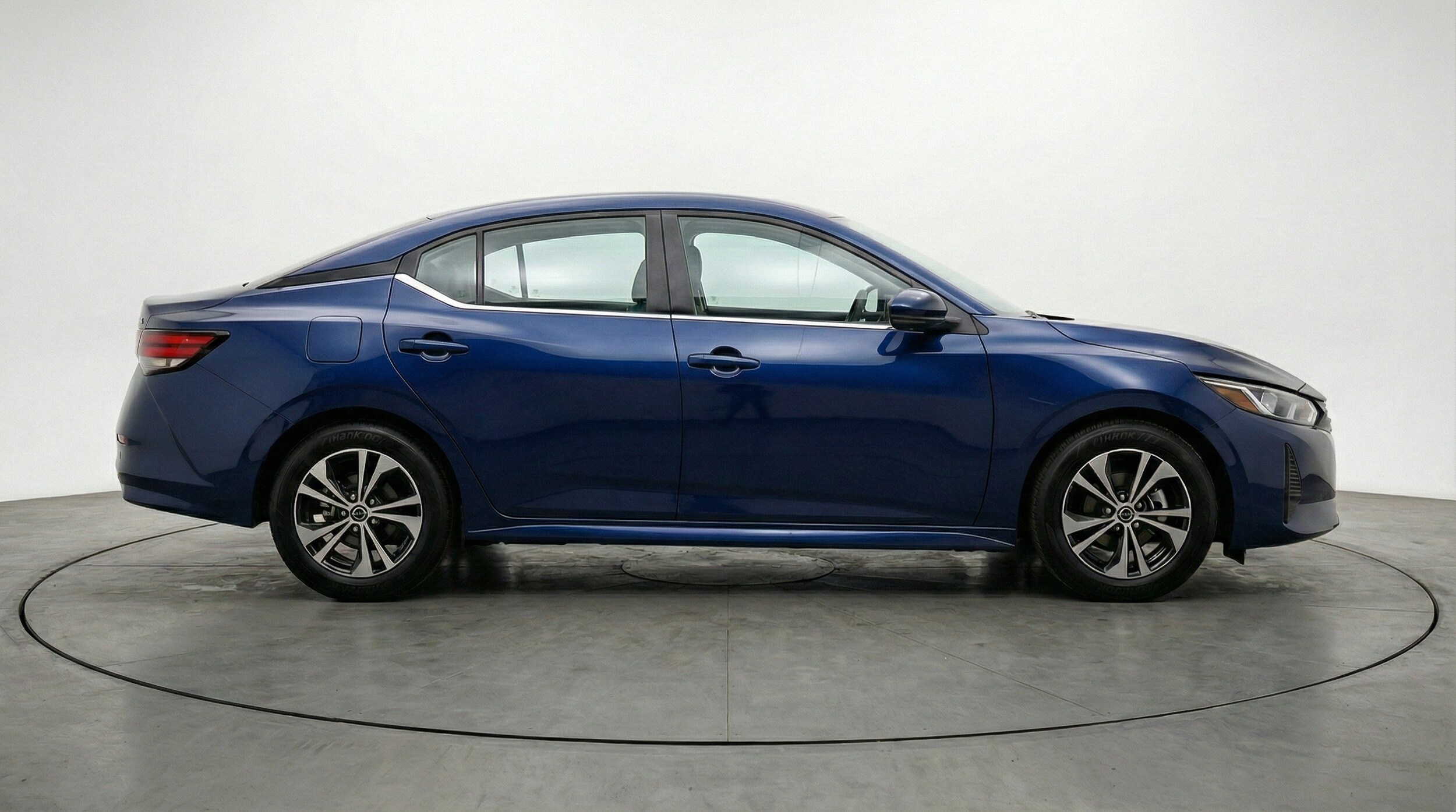 Thumbnail: 2025 Nissan Sentra - 11