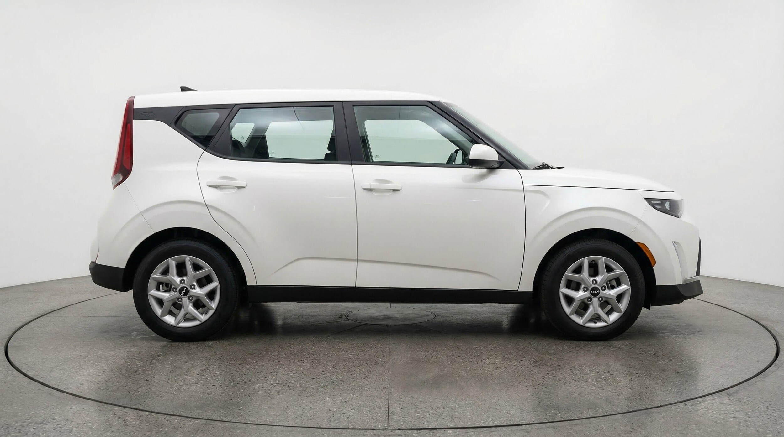 Thumbnail: 2025 Kia Soul - 11