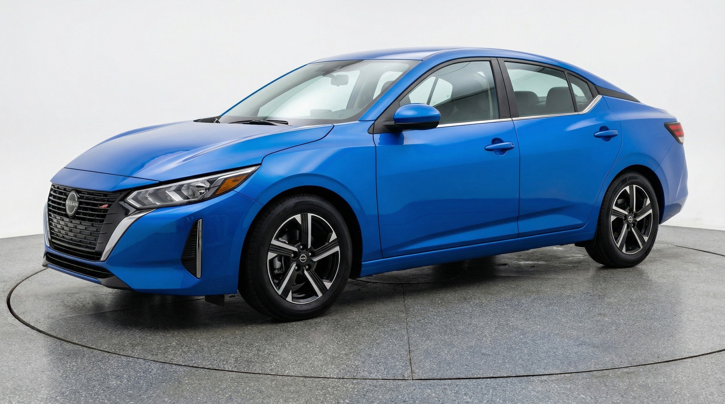 Thumbnail: 2025 Nissan Sentra - 3