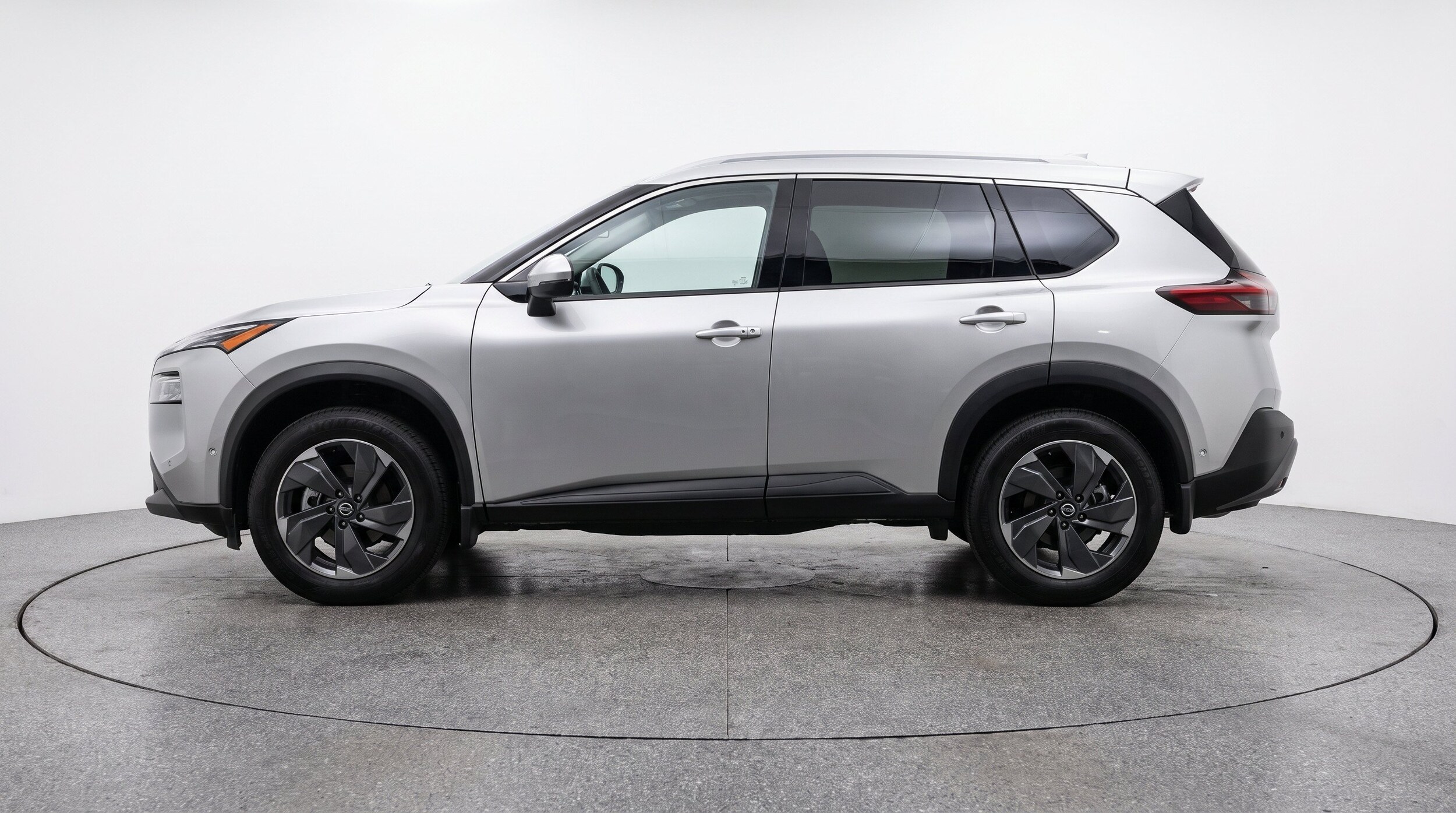 Thumbnail: 2025 Nissan Rogue - 5