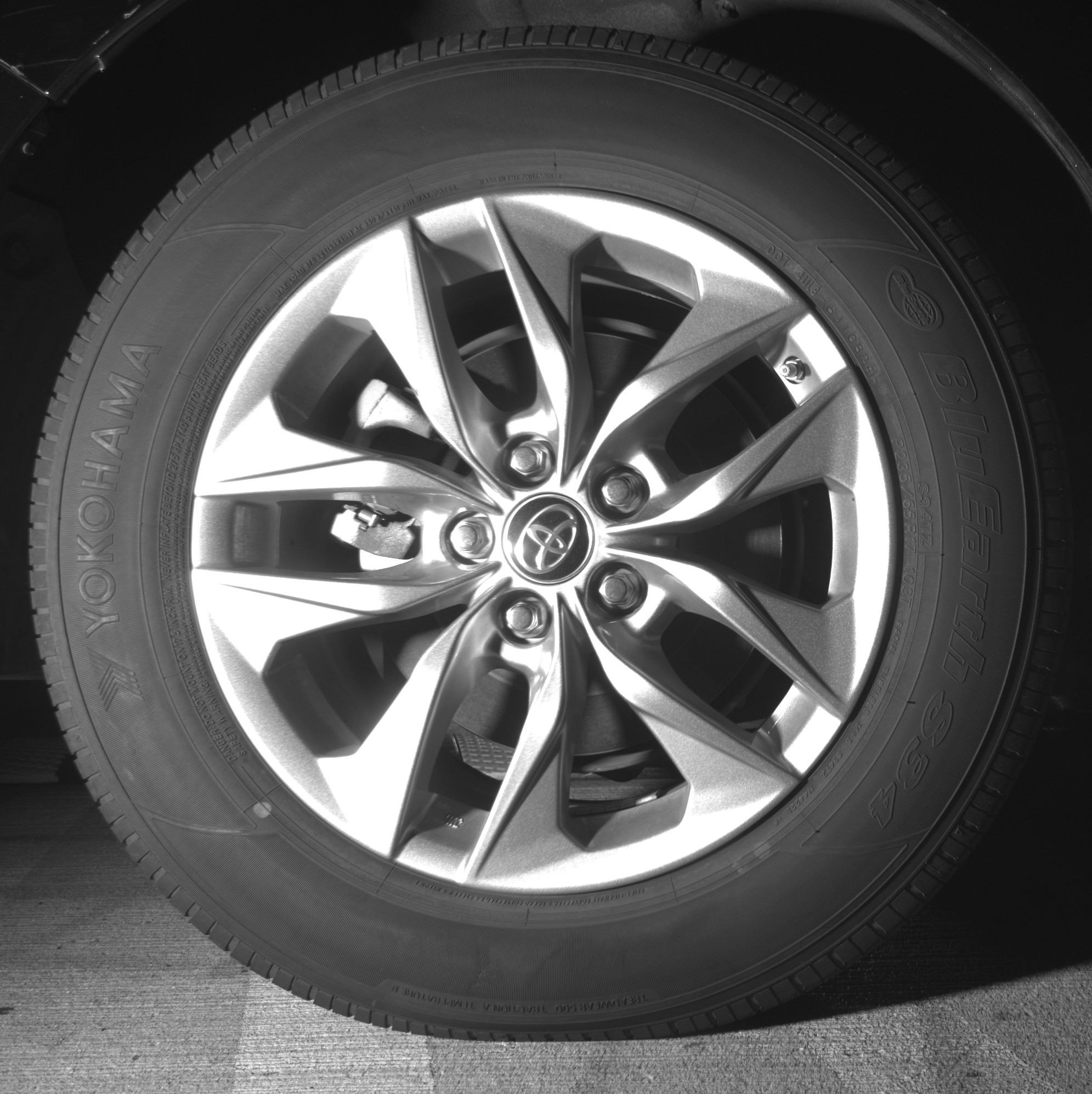 Thumbnail: 2024 Toyota Sienna - 15