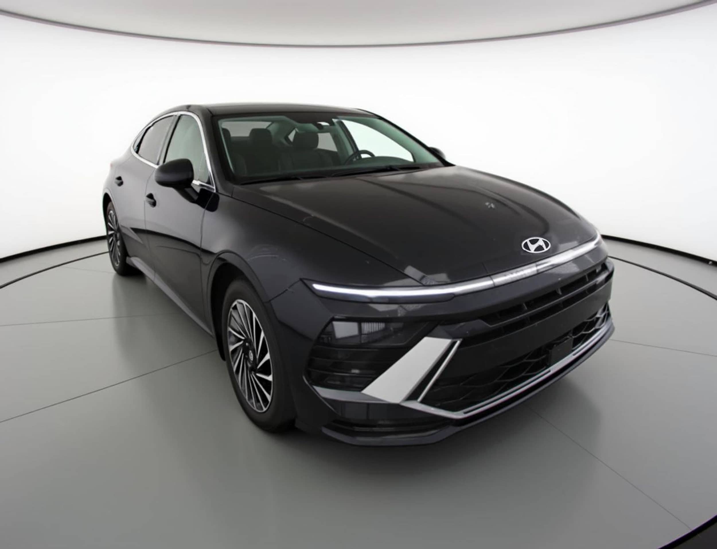 Thumbnail: 2025 Hyundai Sonata - 1