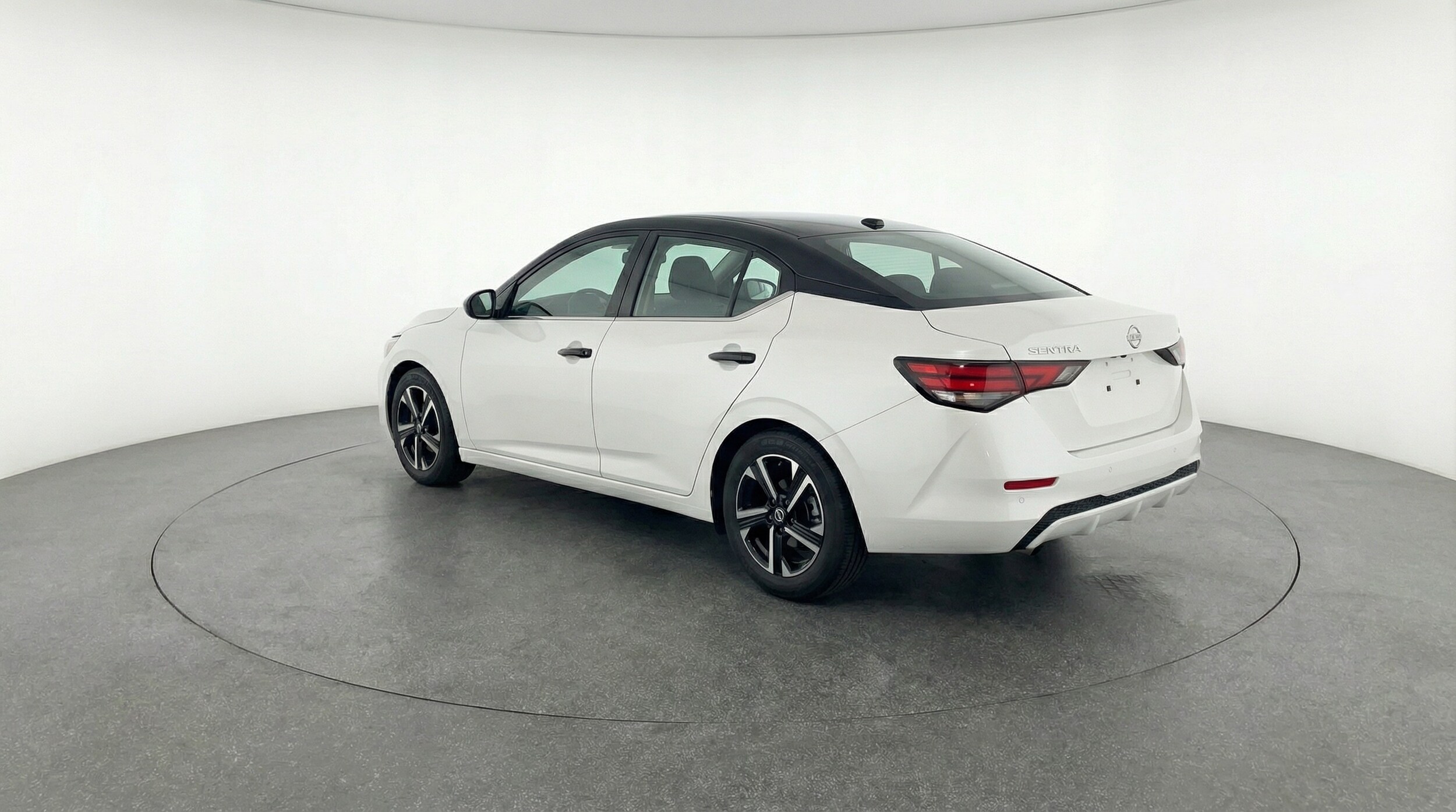 Thumbnail: 2025 Nissan Sentra - 5