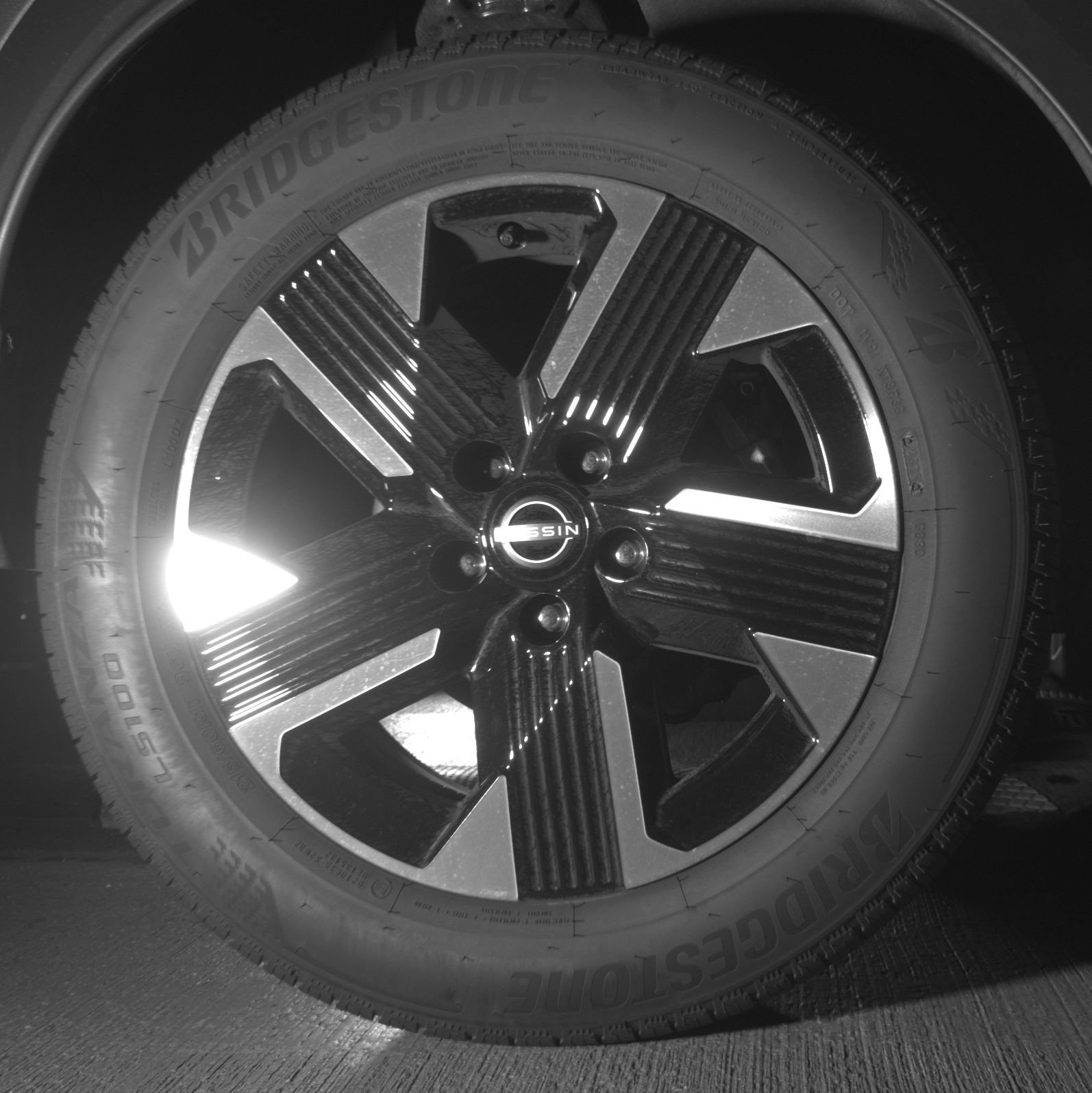 Thumbnail: 2026 Nissan Kicks - 15