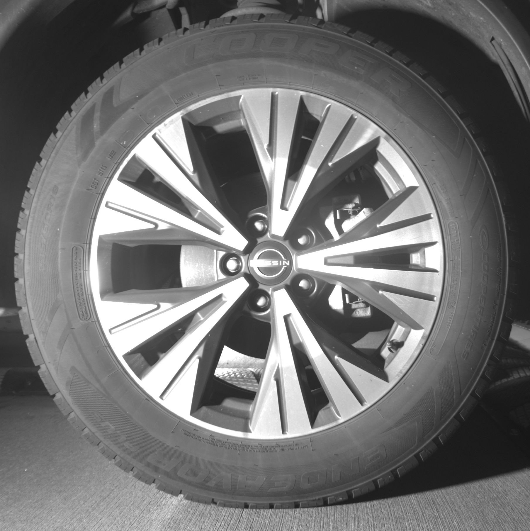 Thumbnail: 2023 Nissan Rogue - 13