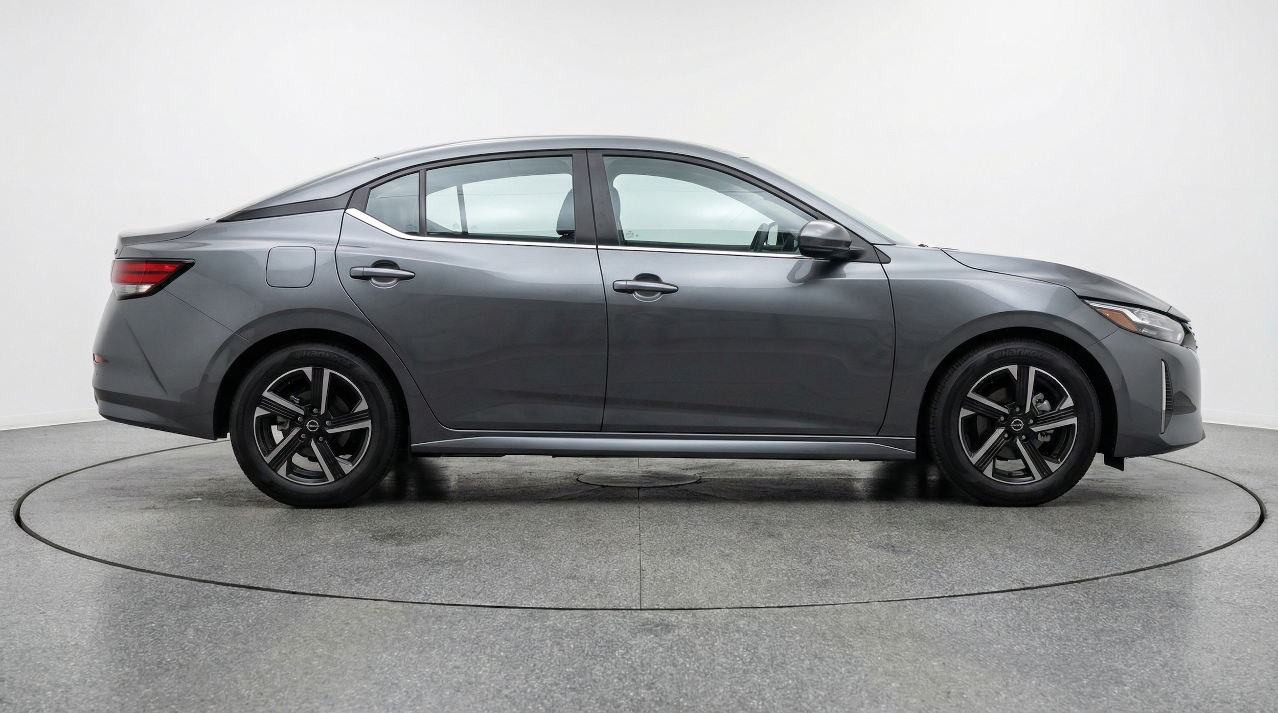 Thumbnail: 2025 Nissan Sentra - 8