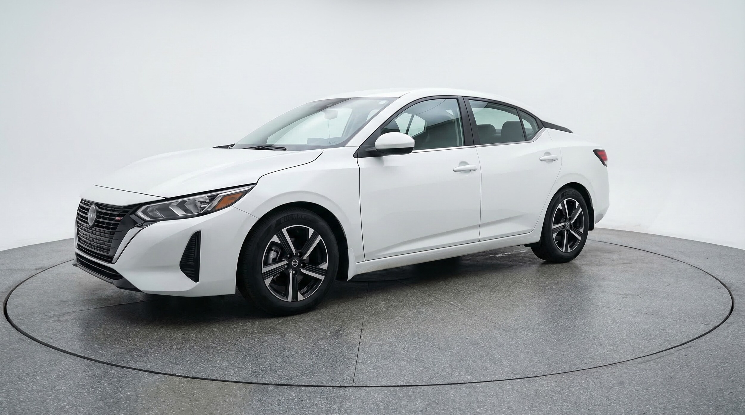 Thumbnail: 2025 Nissan Sentra - 3