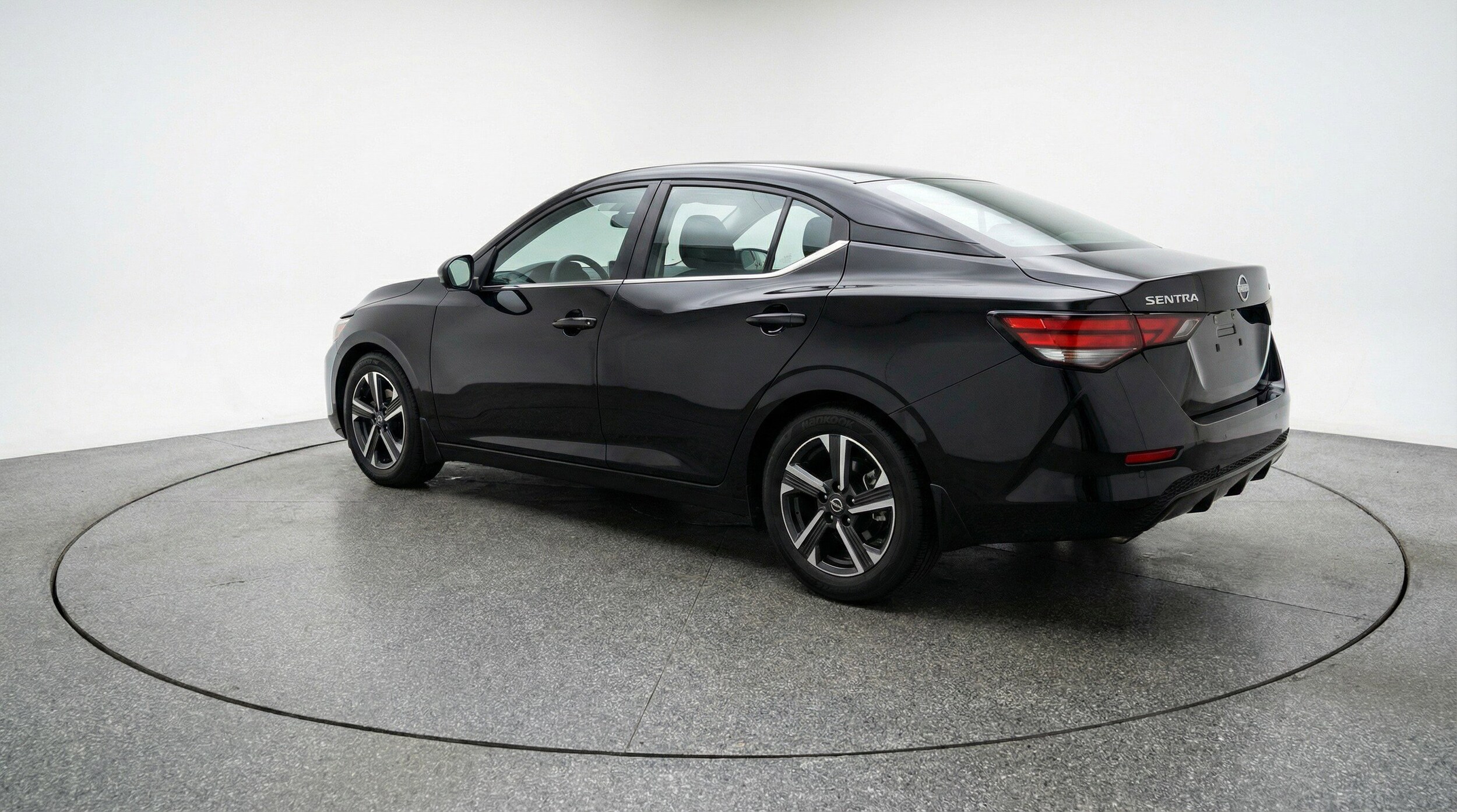 Thumbnail: 2025 Nissan Sentra - 6