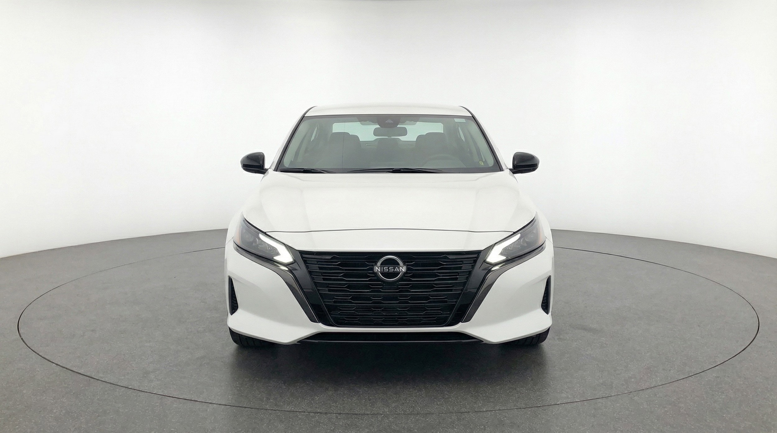 Thumbnail: 2025 Nissan Altima - 2