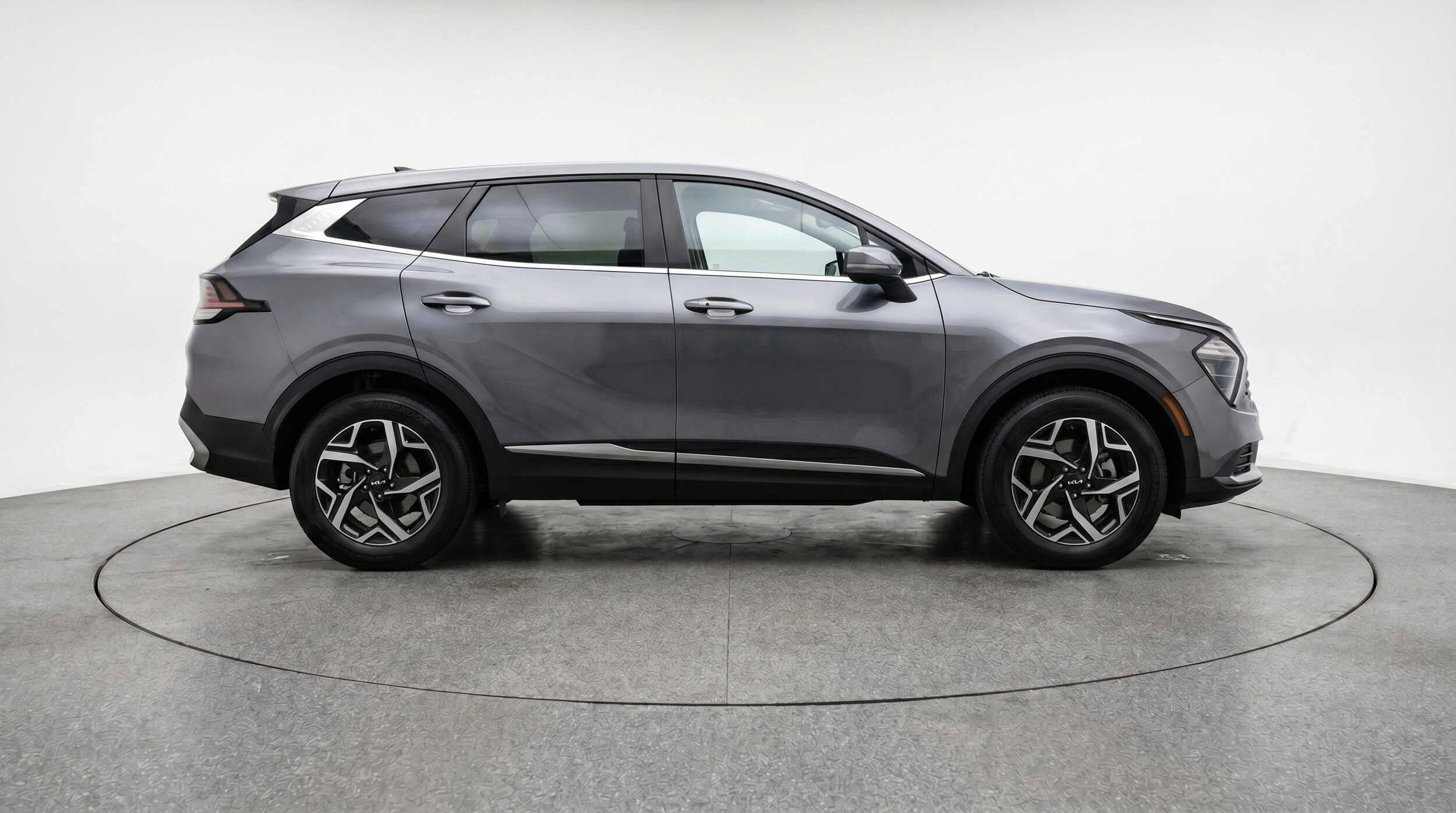 Thumbnail: 2025 Kia Sportage - 11