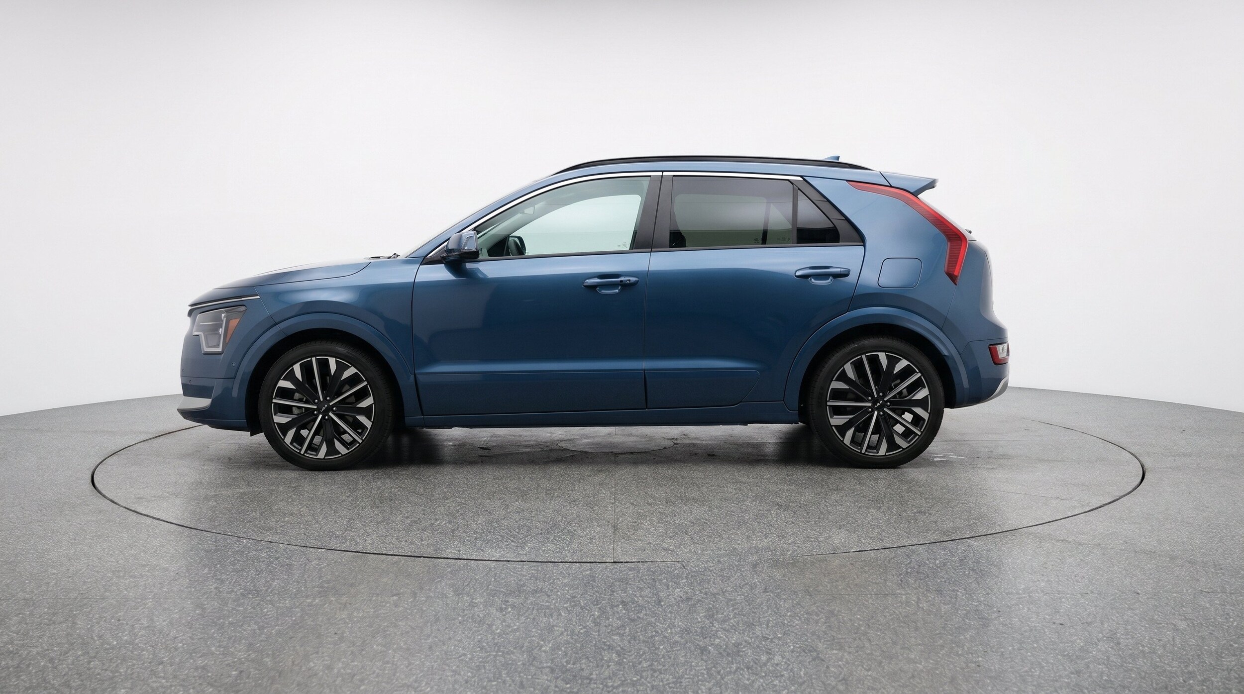 Thumbnail: 2026 Kia Niro - 5