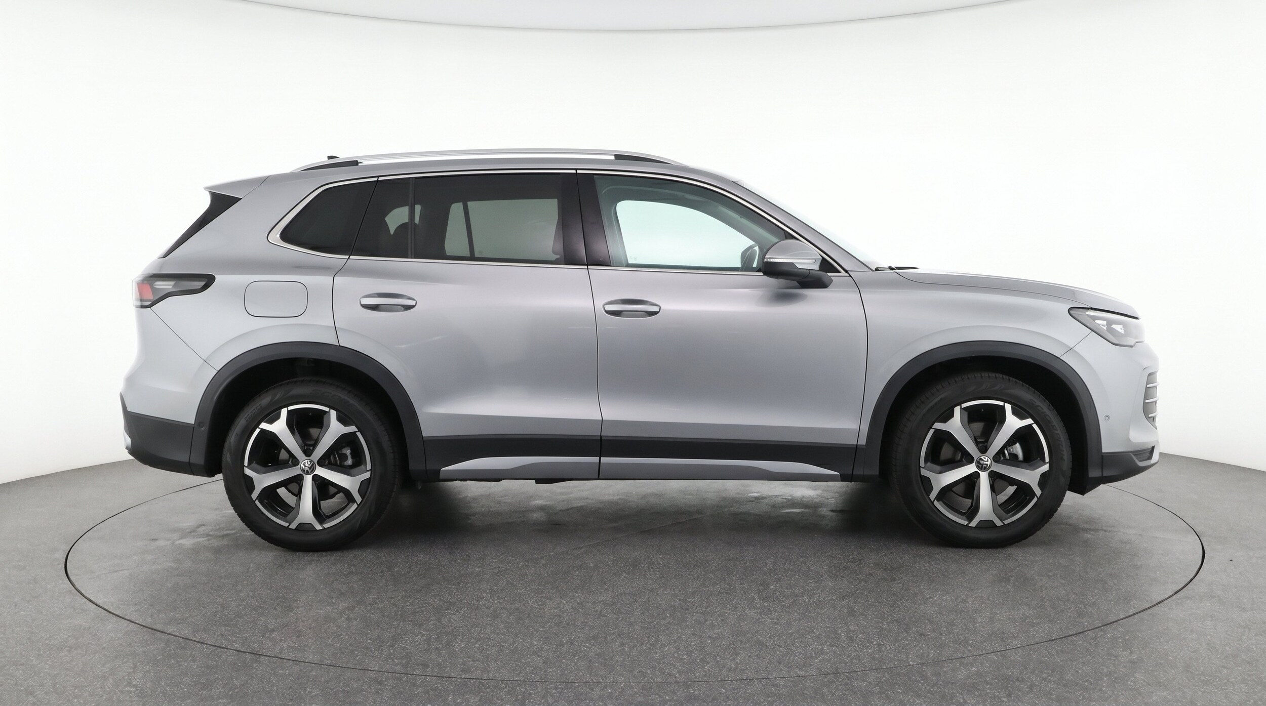 Thumbnail: 2026 Volkswagen Tiguan - 11
