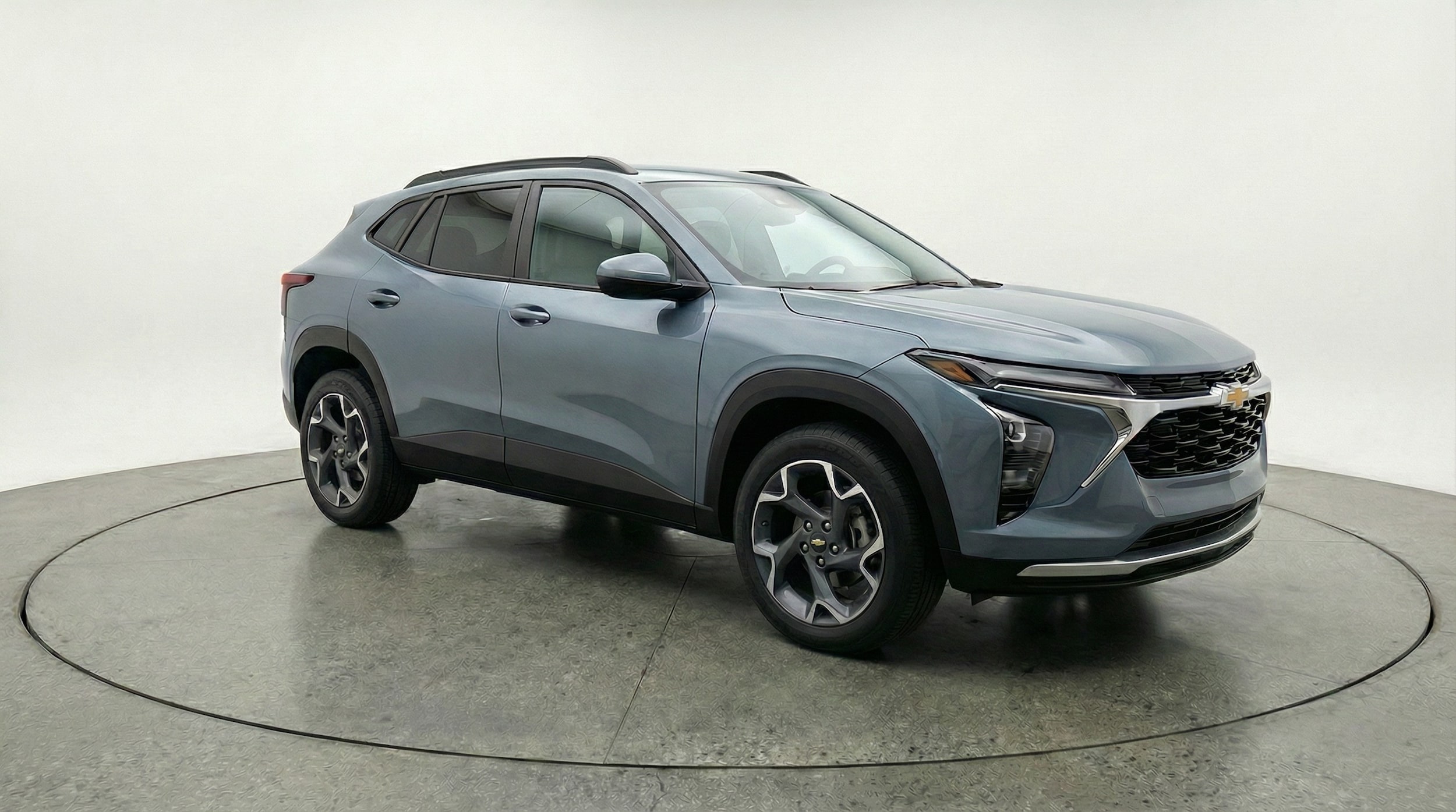 Thumbnail: 2025 Chevrolet Trax - 1