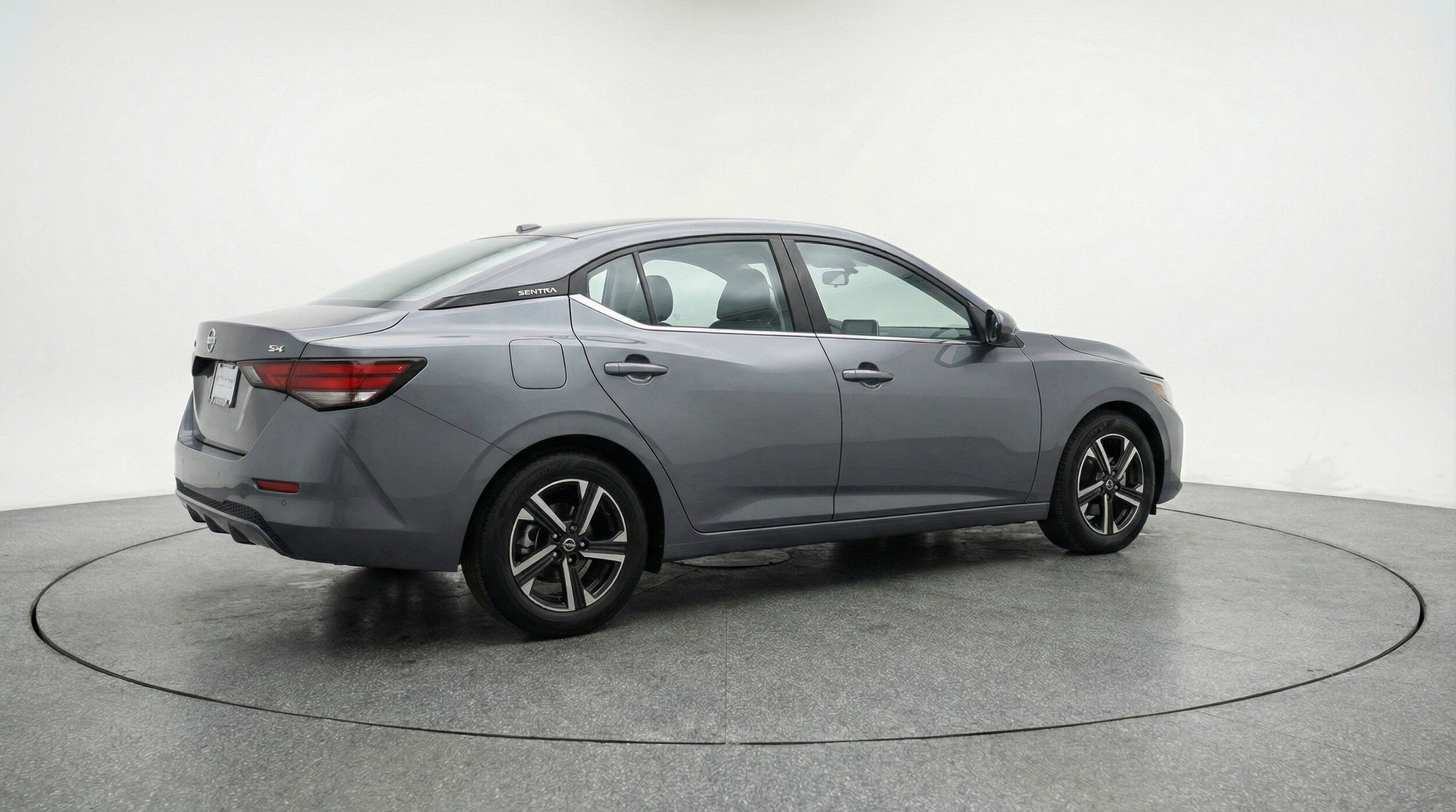 Thumbnail: 2025 Nissan Sentra - 9